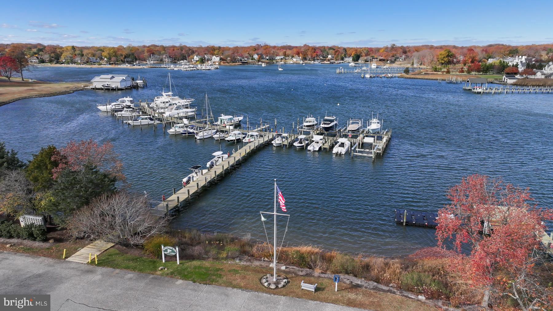 FISHING CREEK FARM - Residential