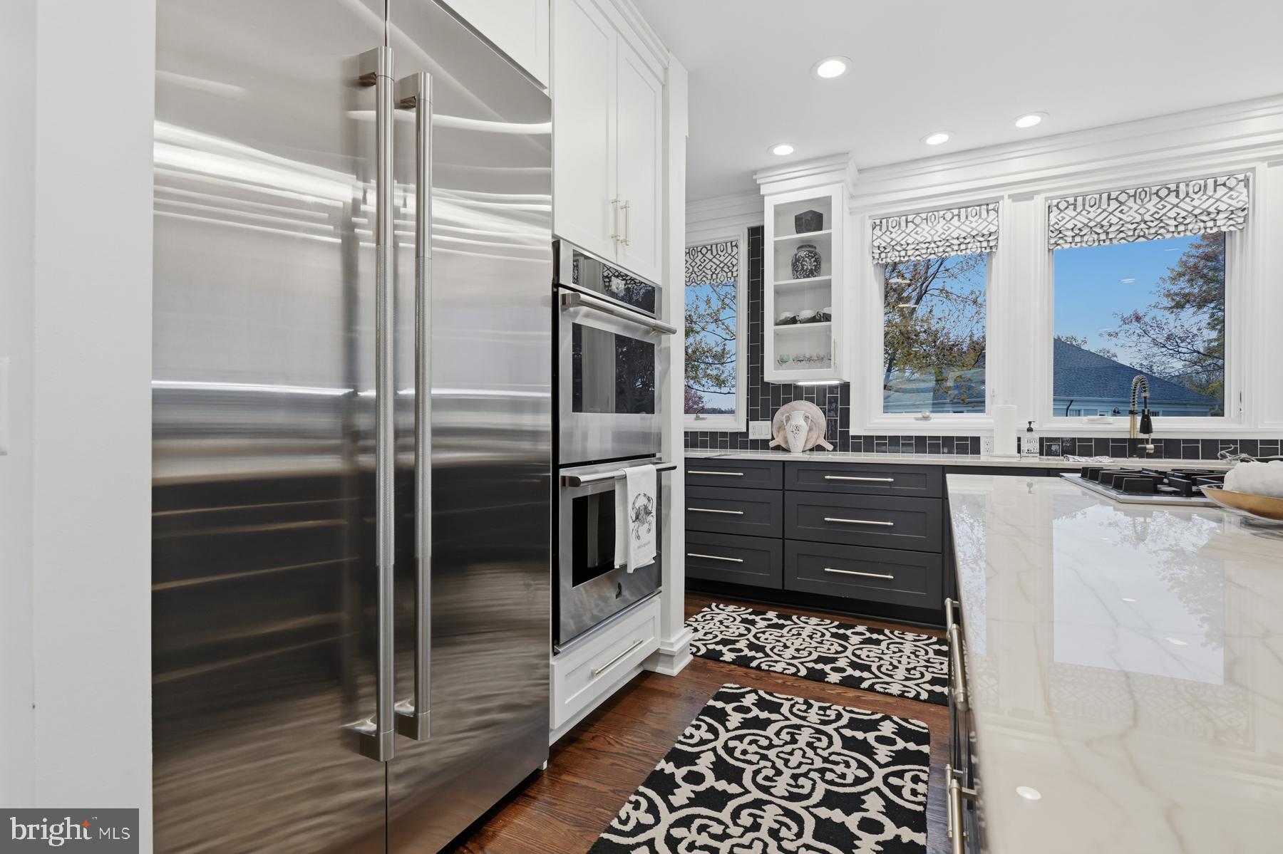 FISHING CREEK FARM - Residential