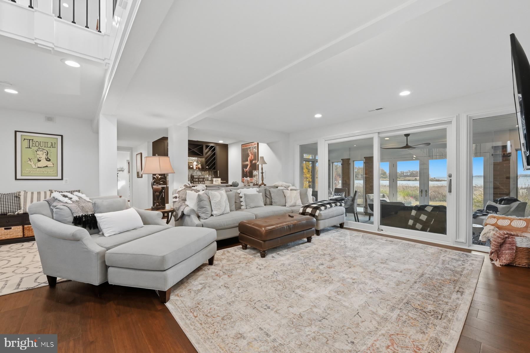 FISHING CREEK FARM - Residential