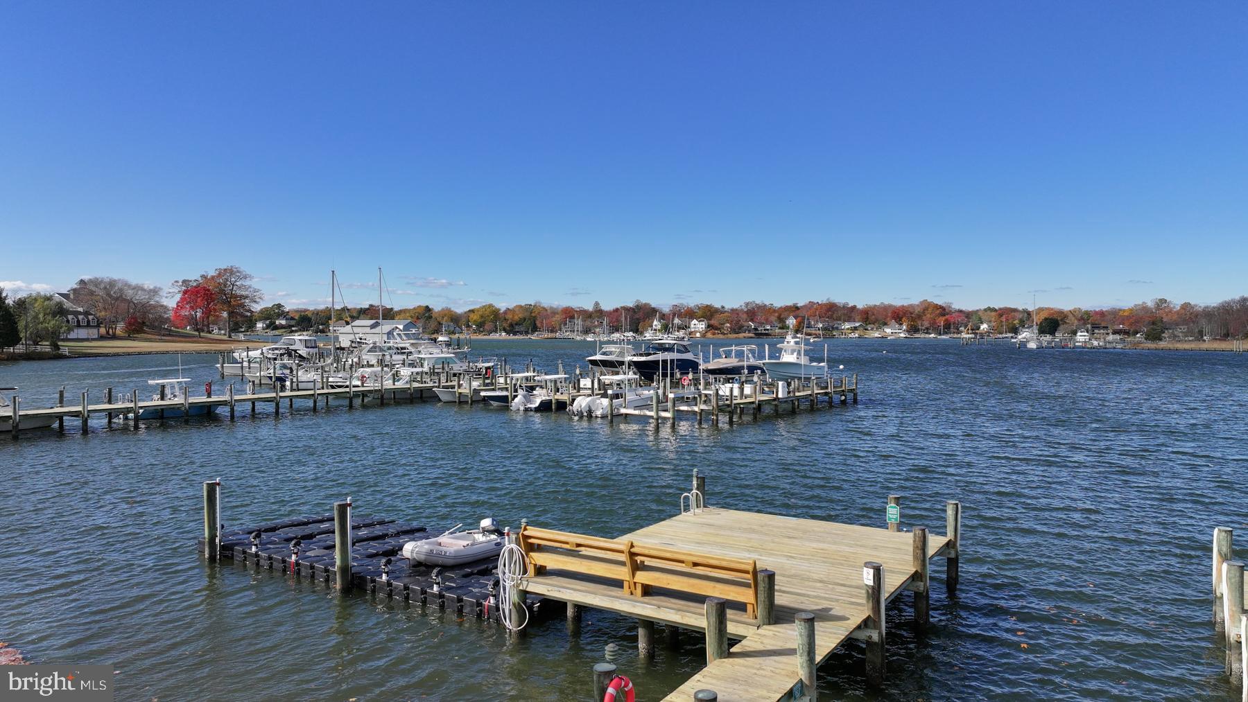 FISHING CREEK FARM - Residential