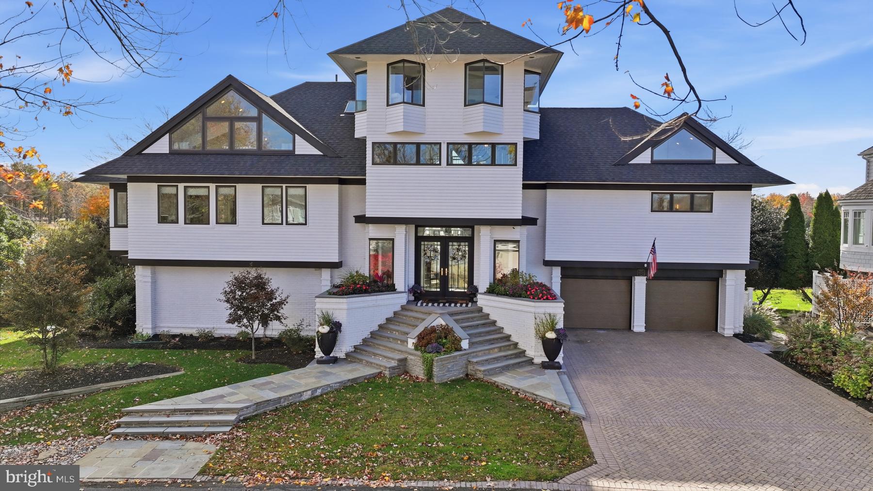 1223 CHERRY TREE LANE