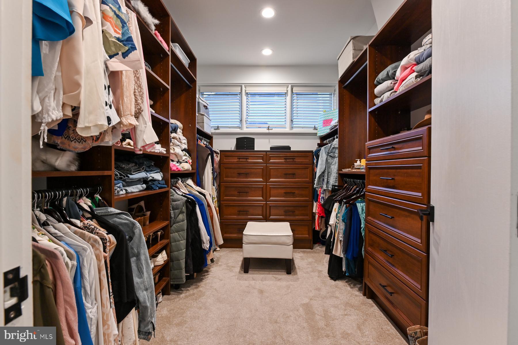 FISHING CREEK FARM - Residential