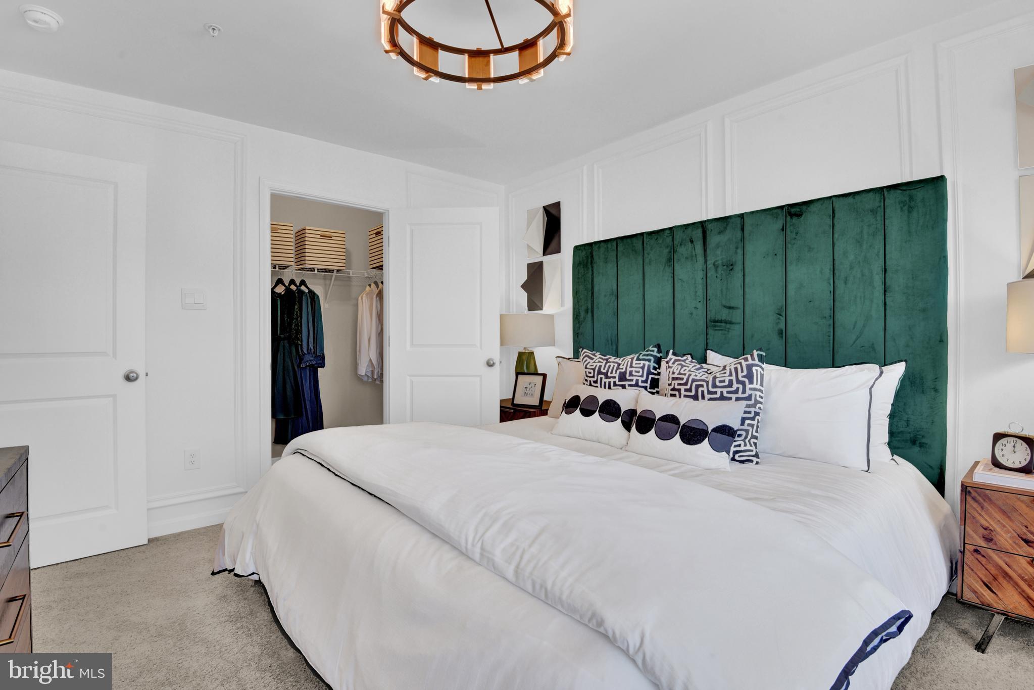 PINEGROVE - Residential