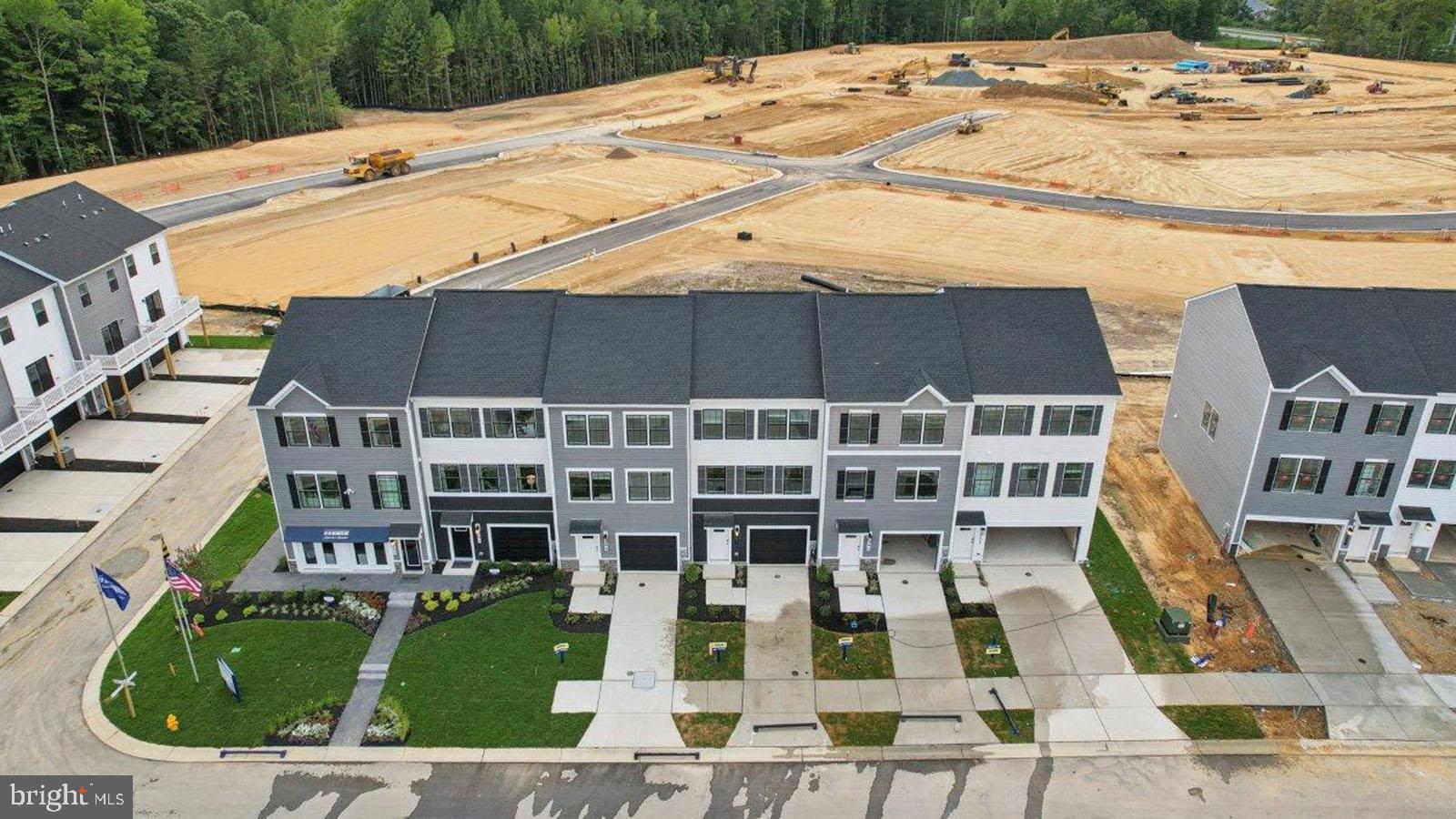 PINEGROVE - Residential