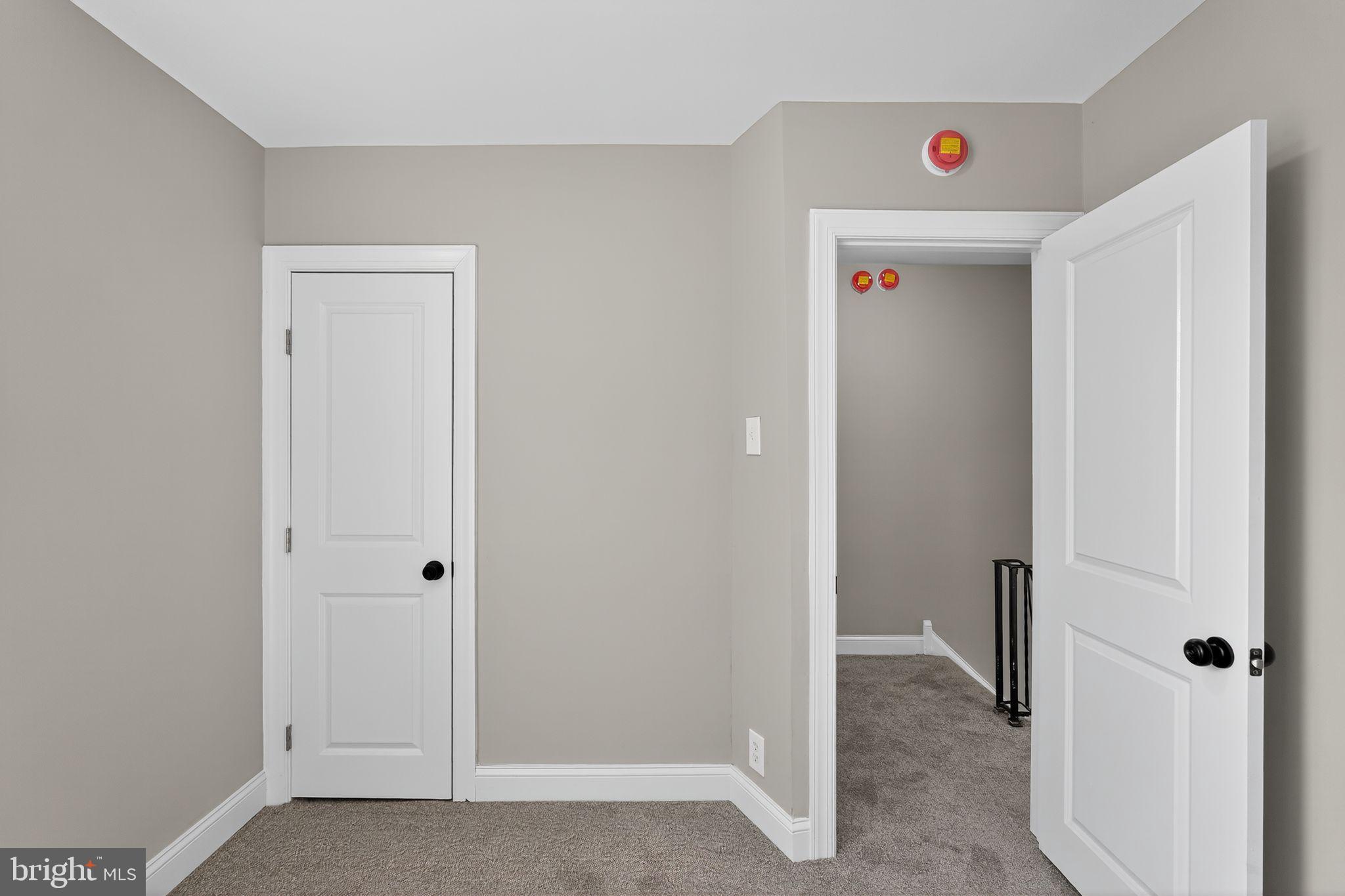 PORT RICHMOND - Residential