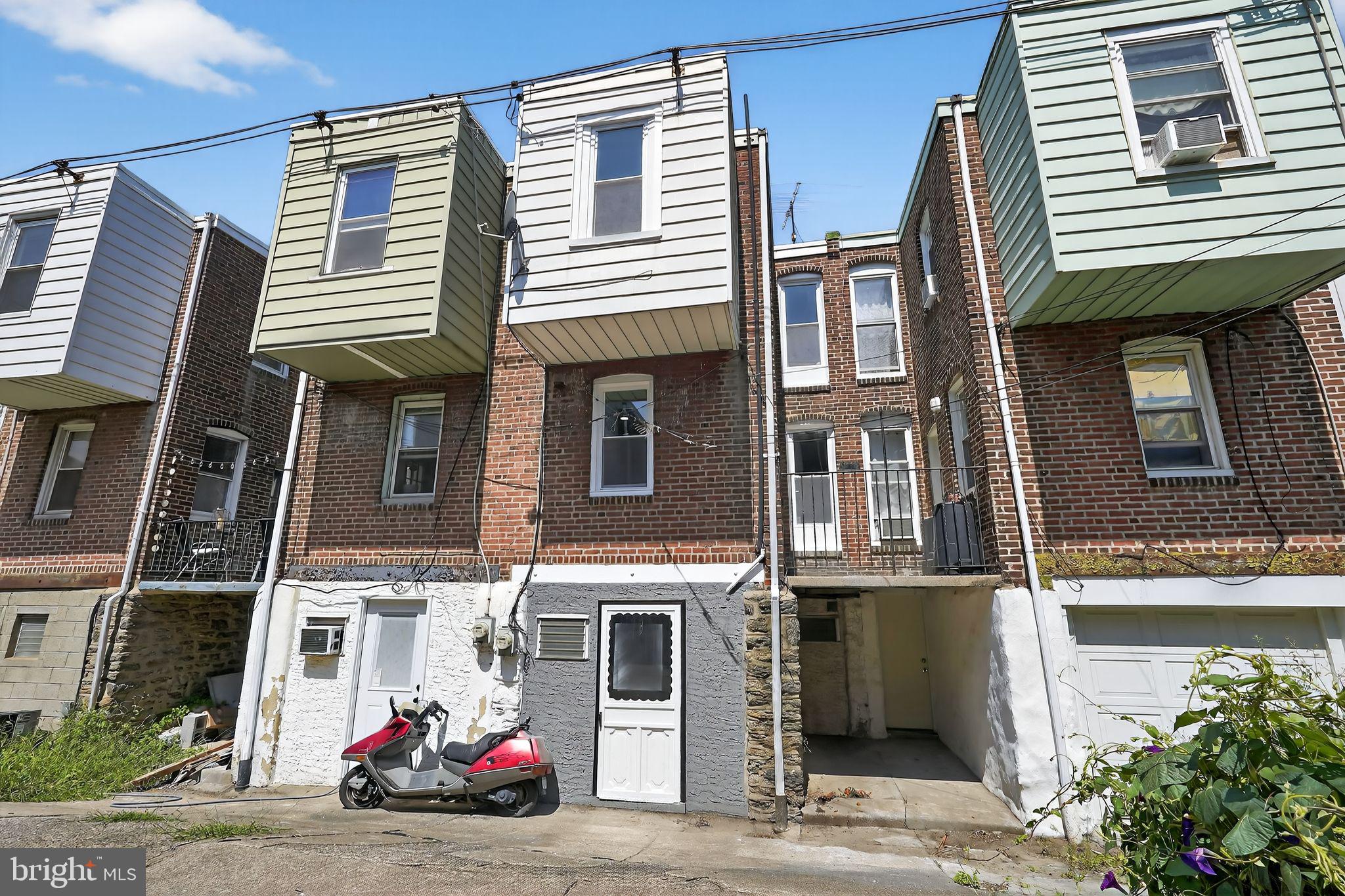 PORT RICHMOND - Residential