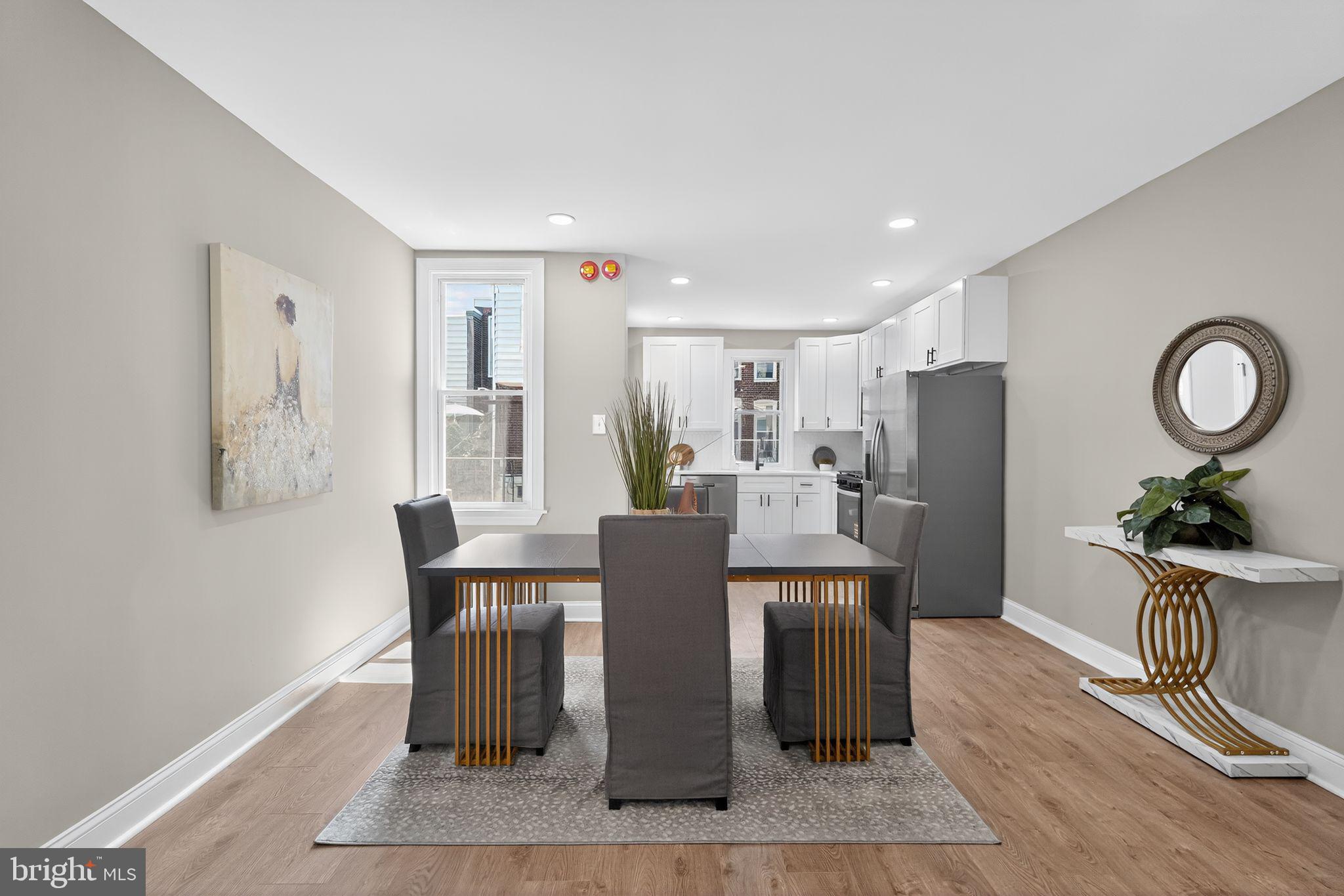 PORT RICHMOND - Residential