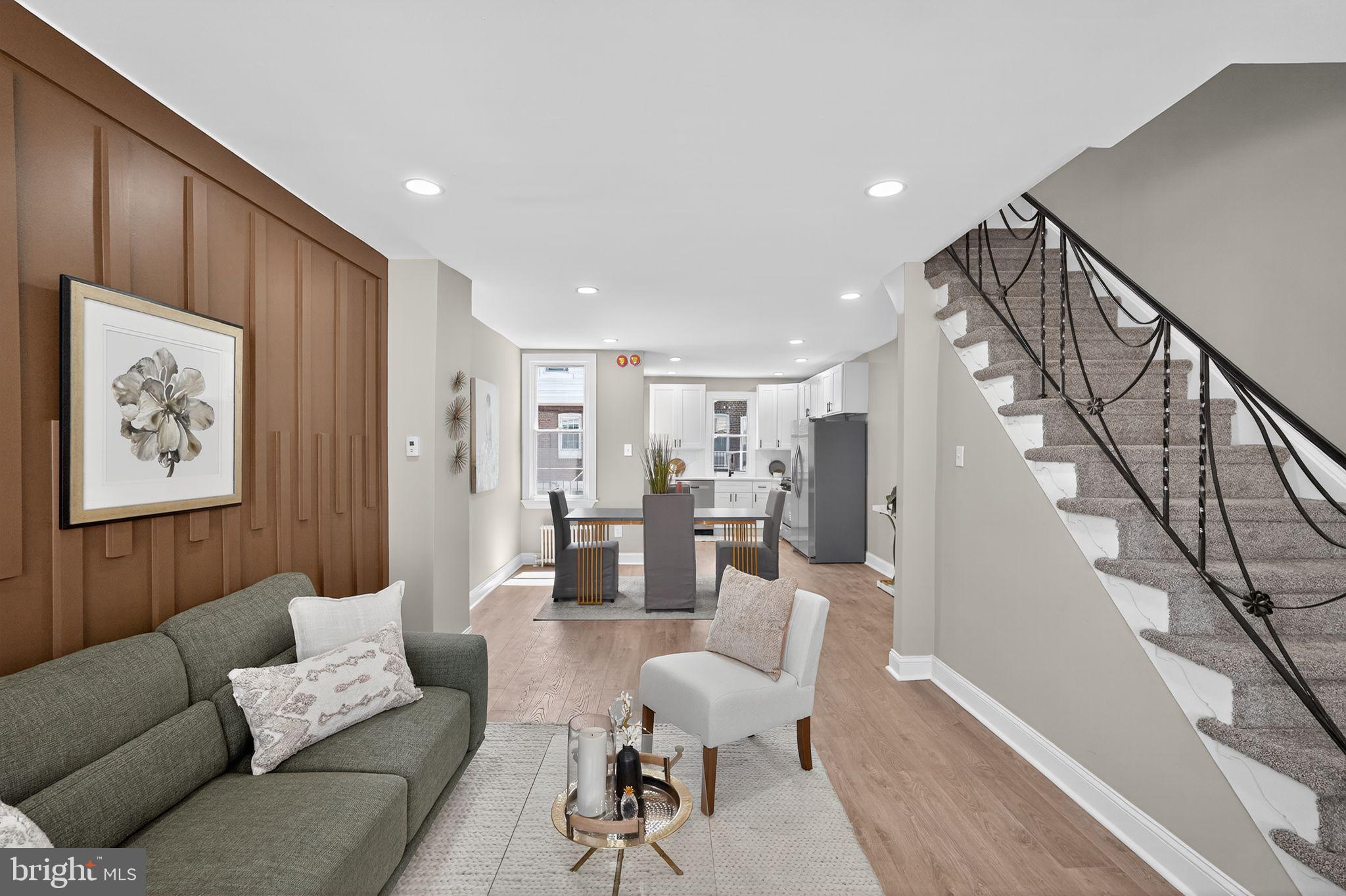 PORT RICHMOND - Residential