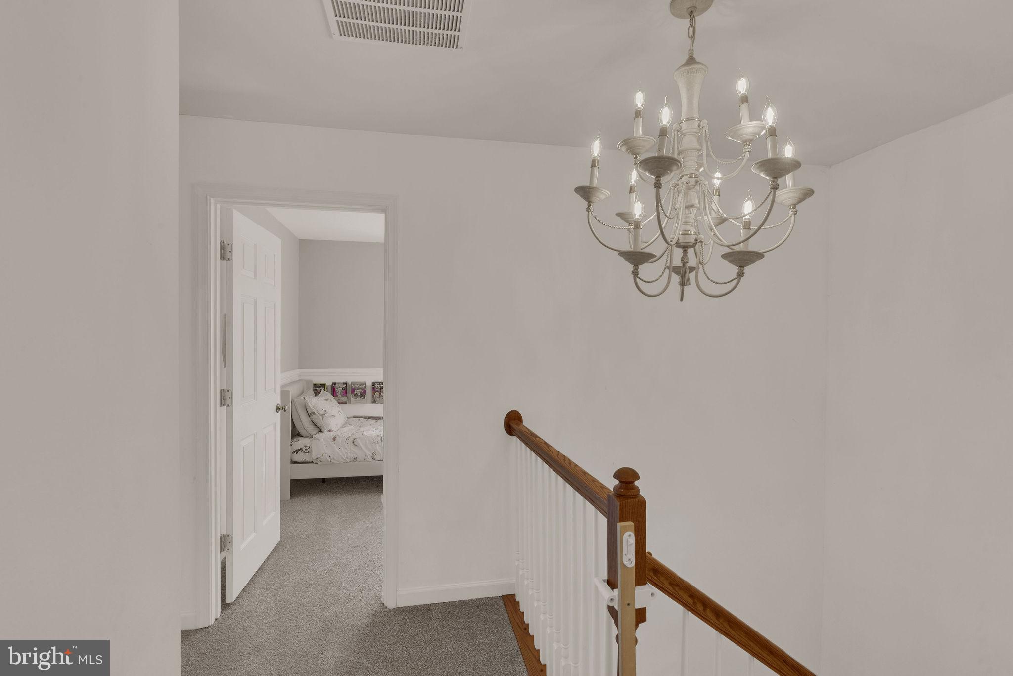 DEVON COURT - Residential