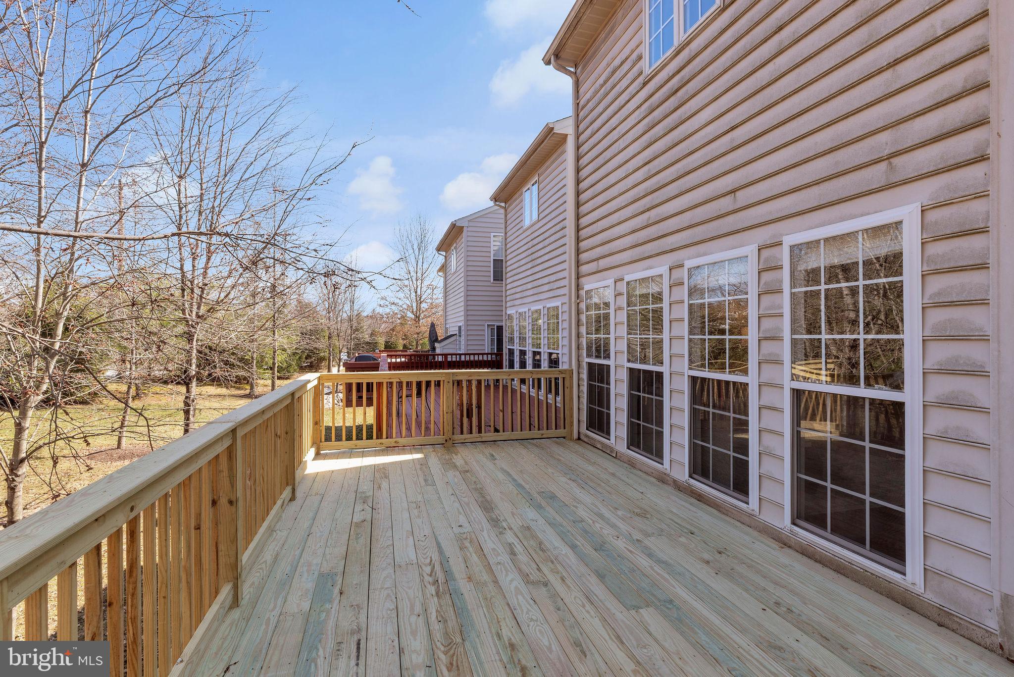 DEVON COURT - Residential