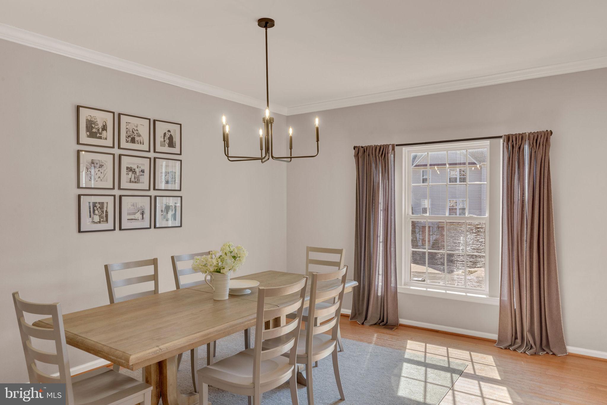 DEVON COURT - Residential