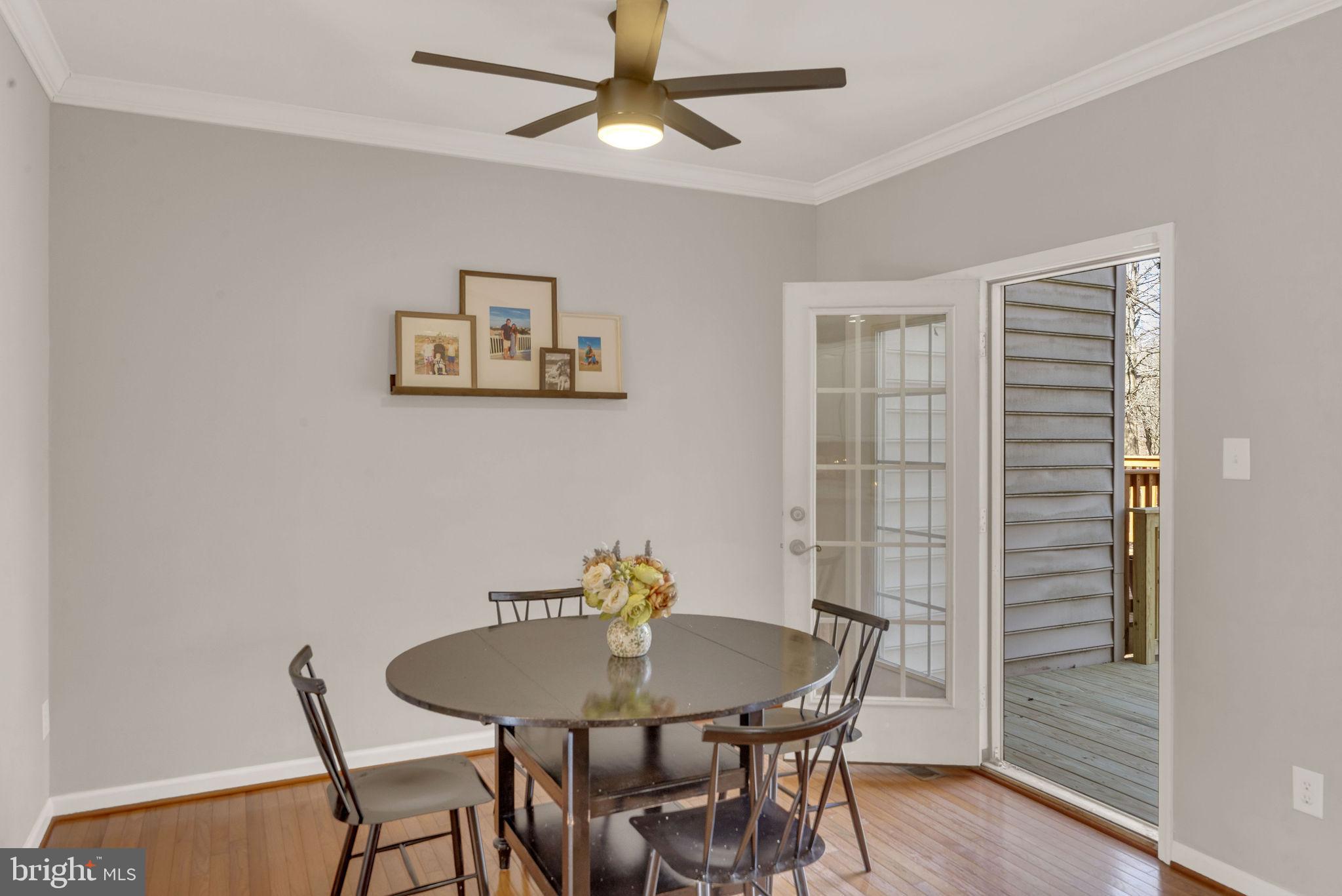 DEVON COURT - Residential