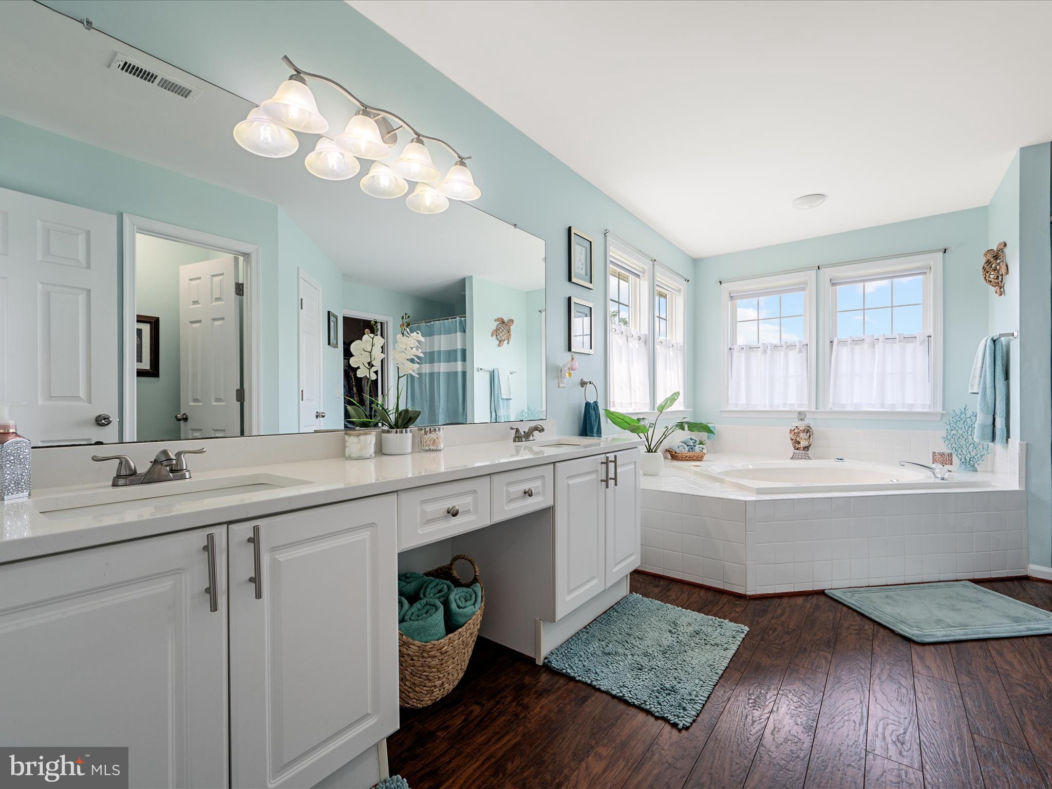 FIELDSTONE - Residential