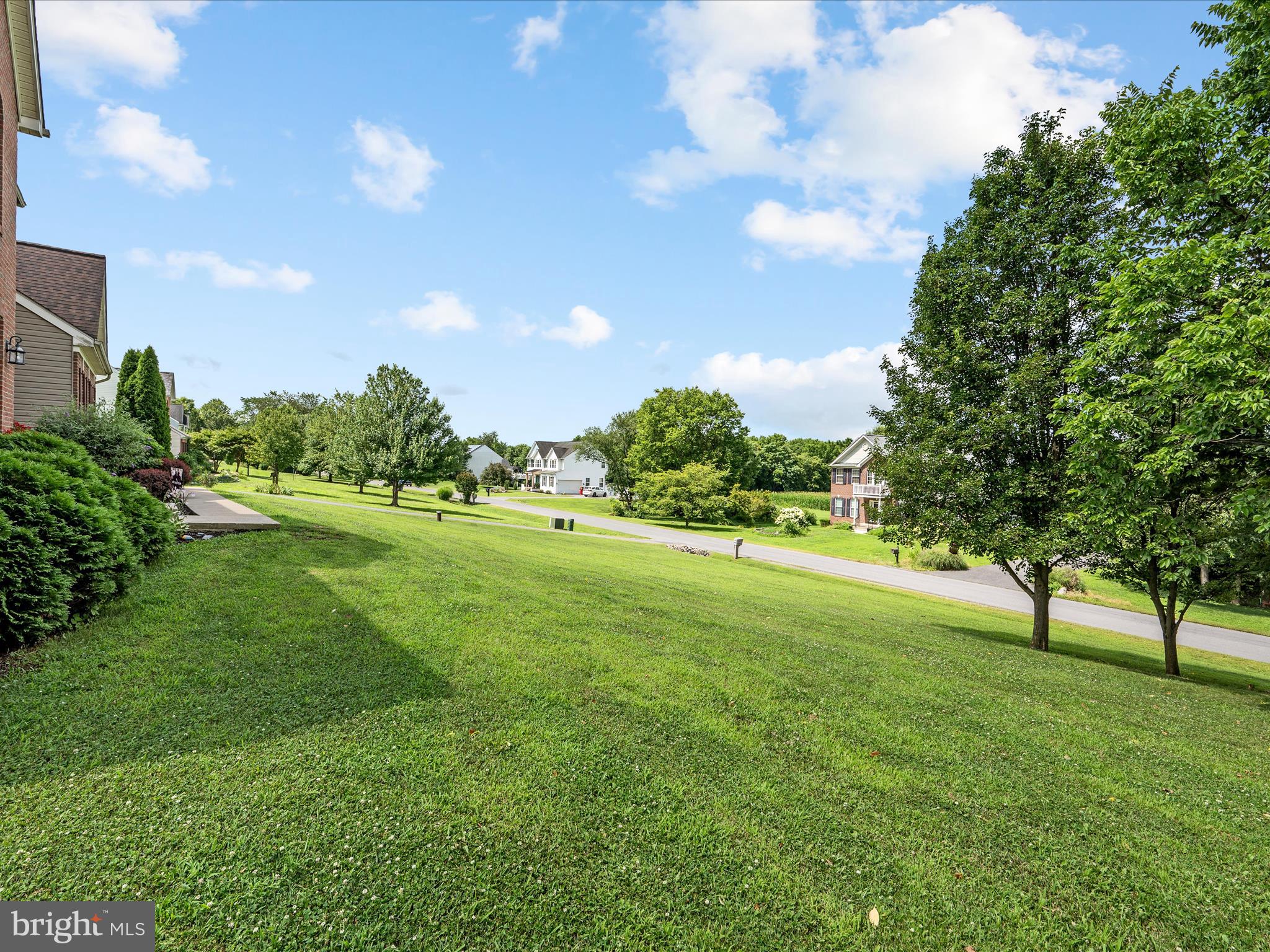 FIELDSTONE - Residential