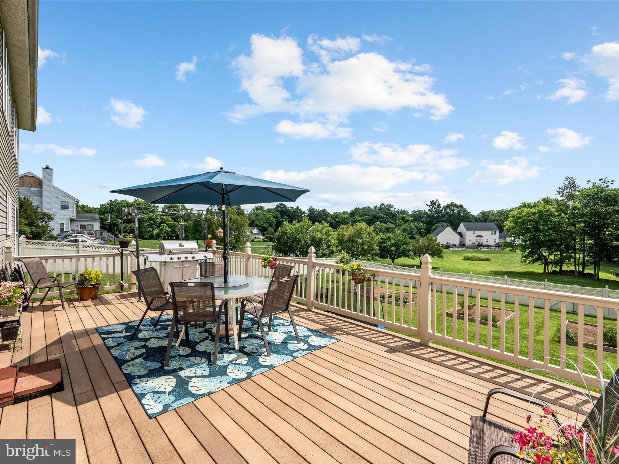 FIELDSTONE - Residential