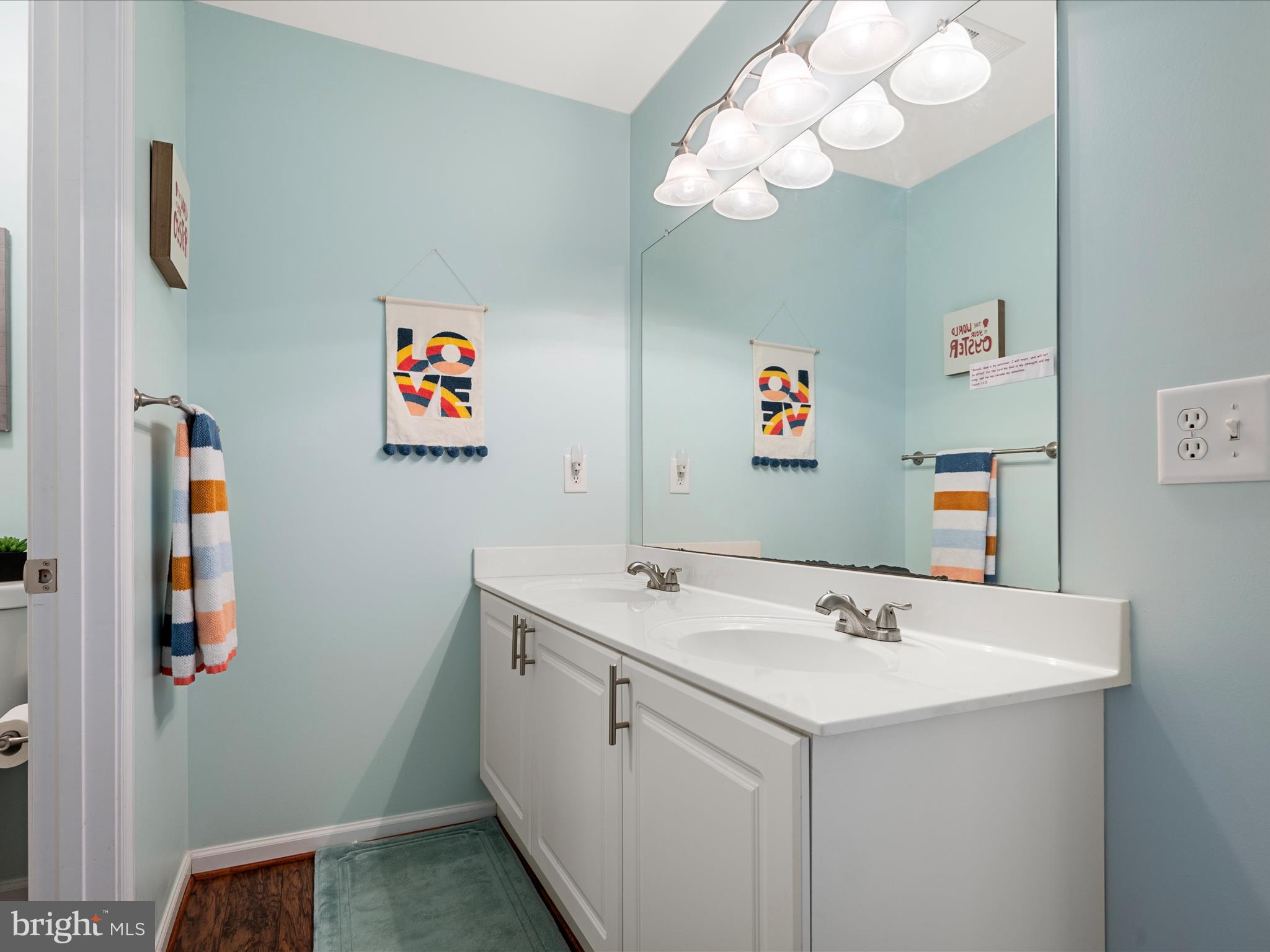 FIELDSTONE - Residential