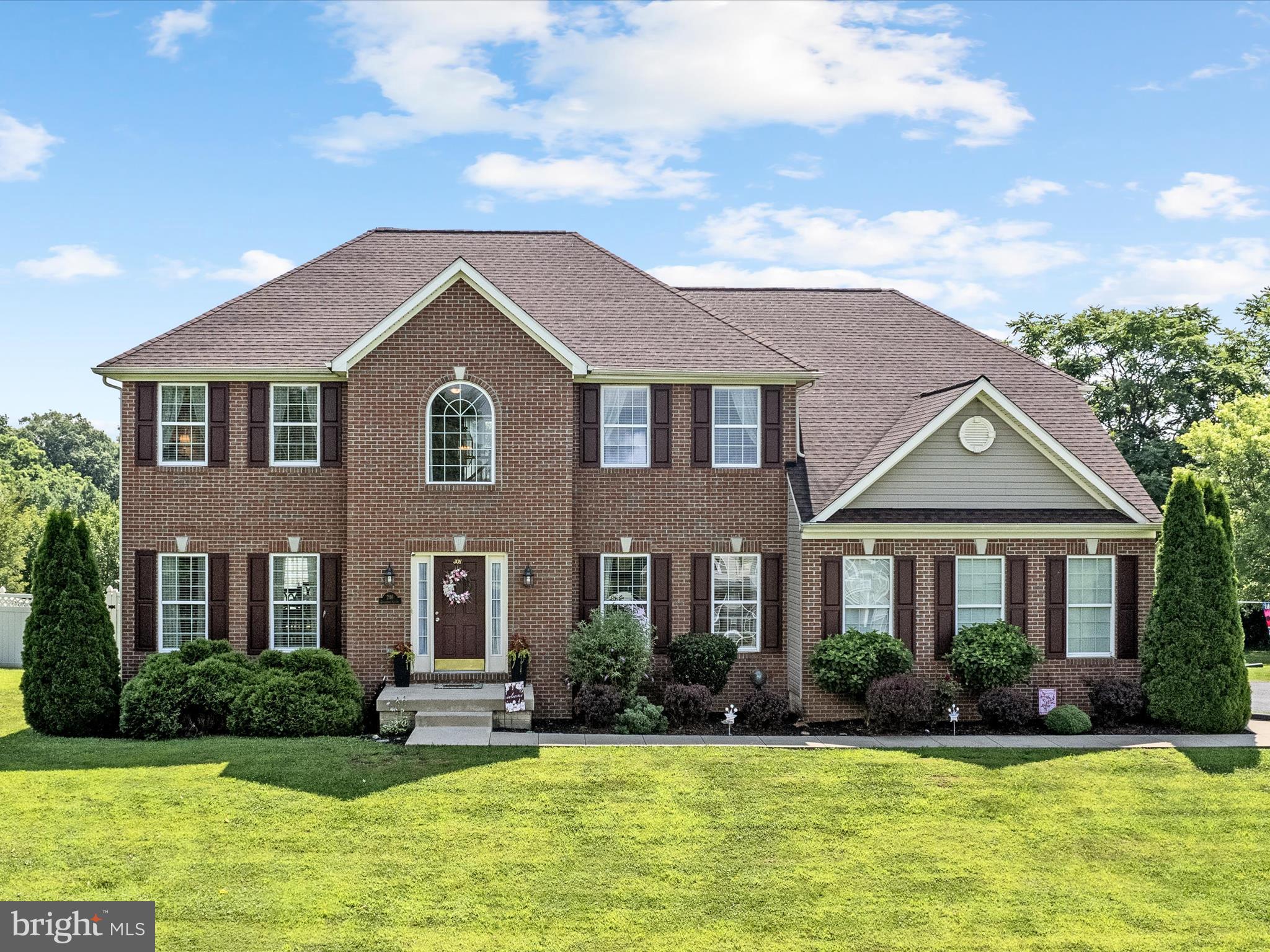 FIELDSTONE - Residential