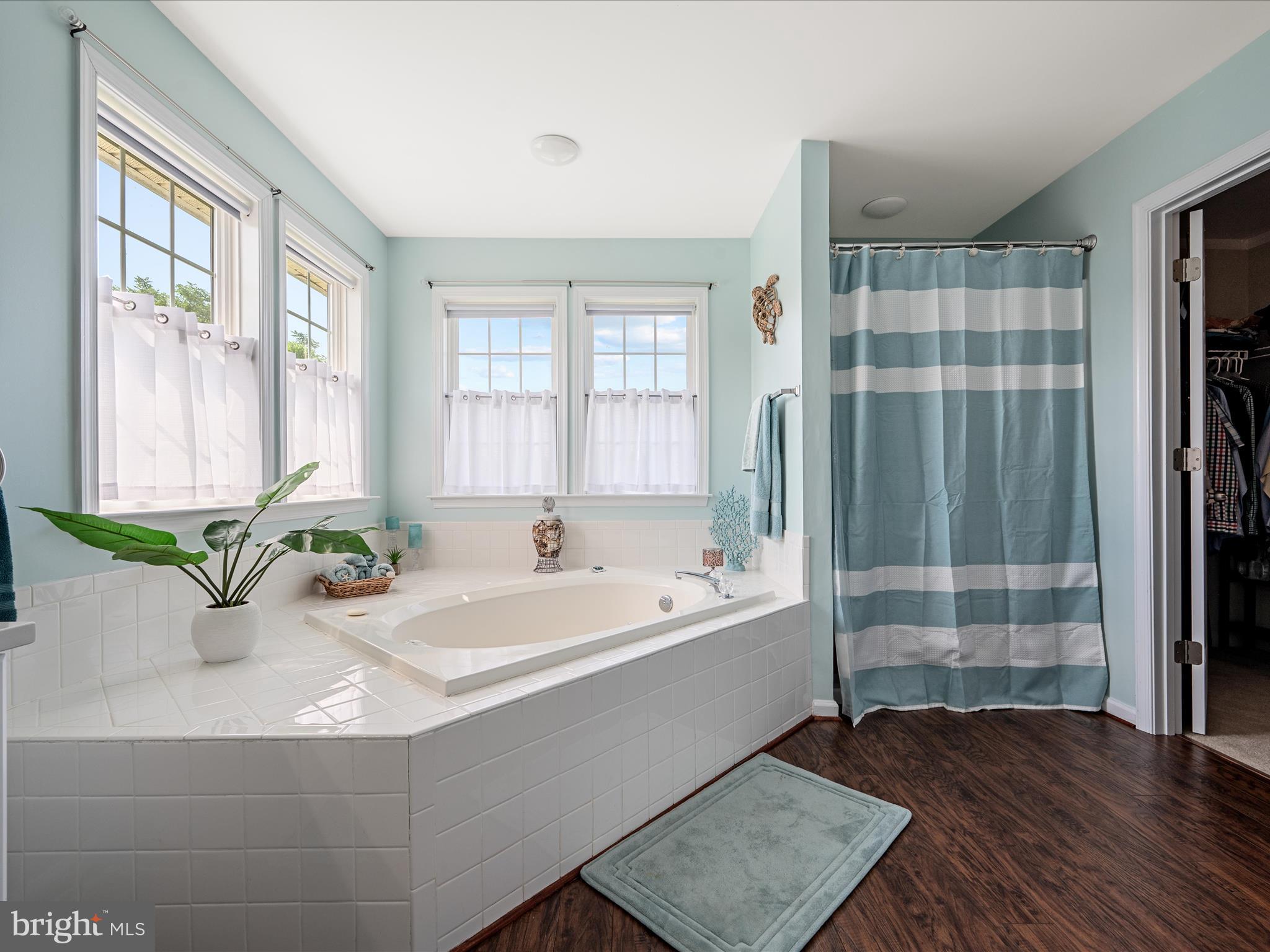 FIELDSTONE - Residential