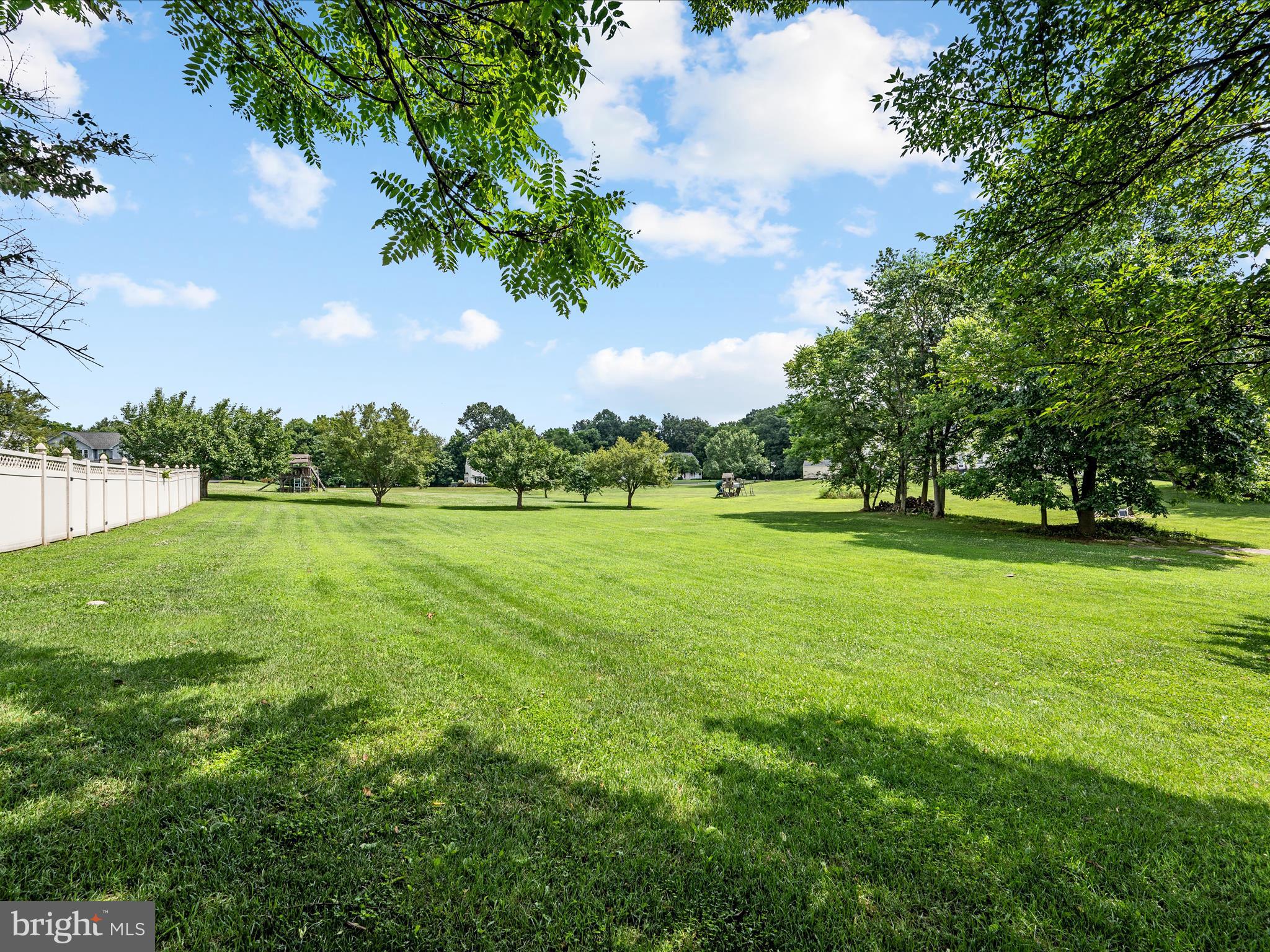 FIELDSTONE - Residential