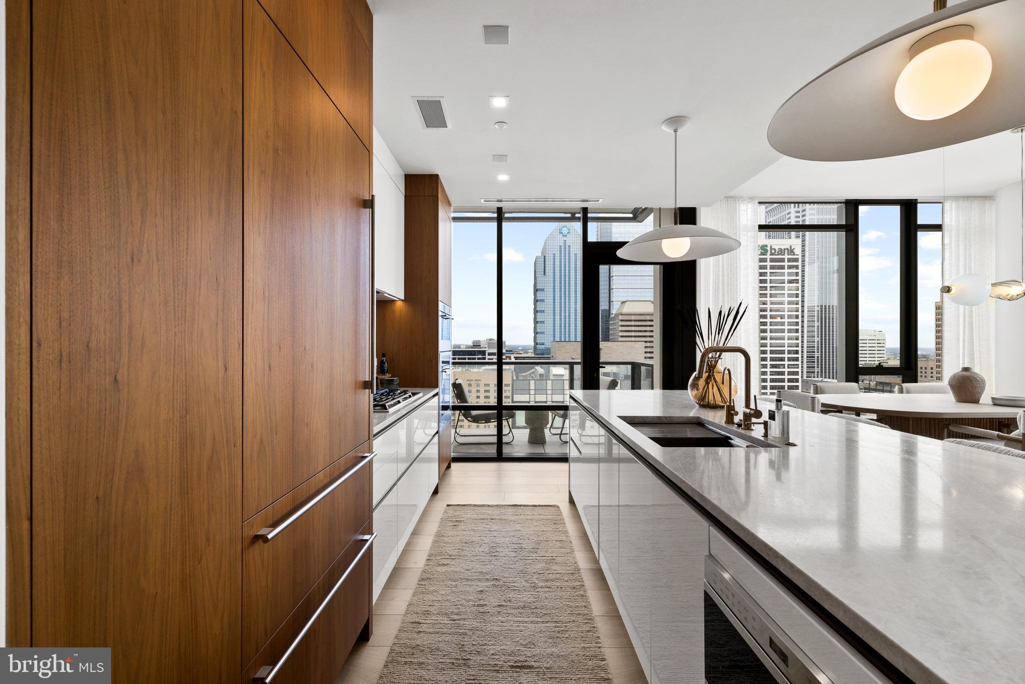 RITTENHOUSE SQUARE - Residential