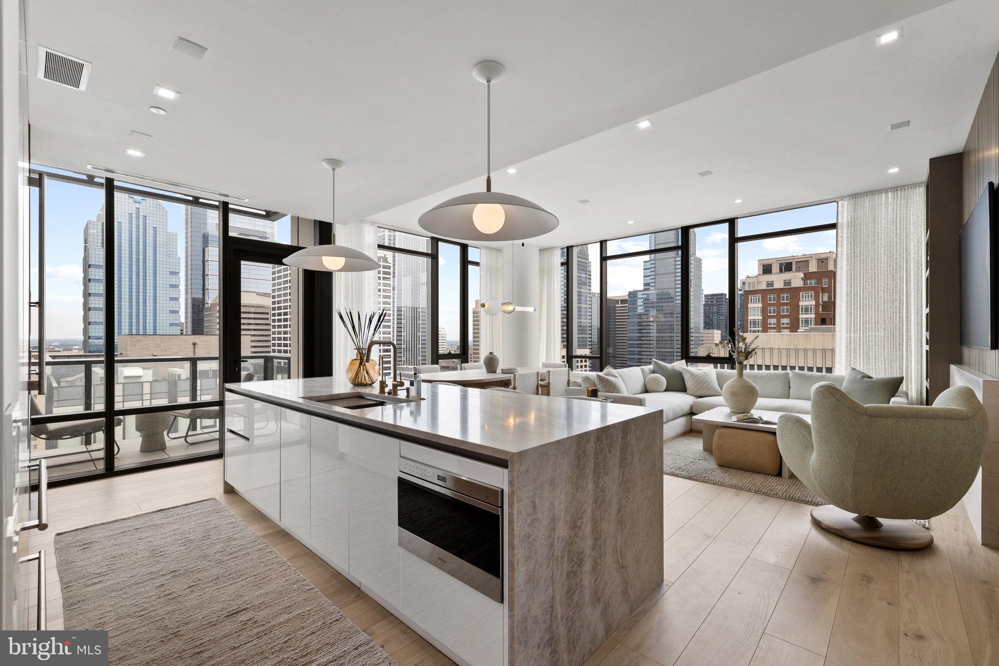 RITTENHOUSE SQUARE - Residential