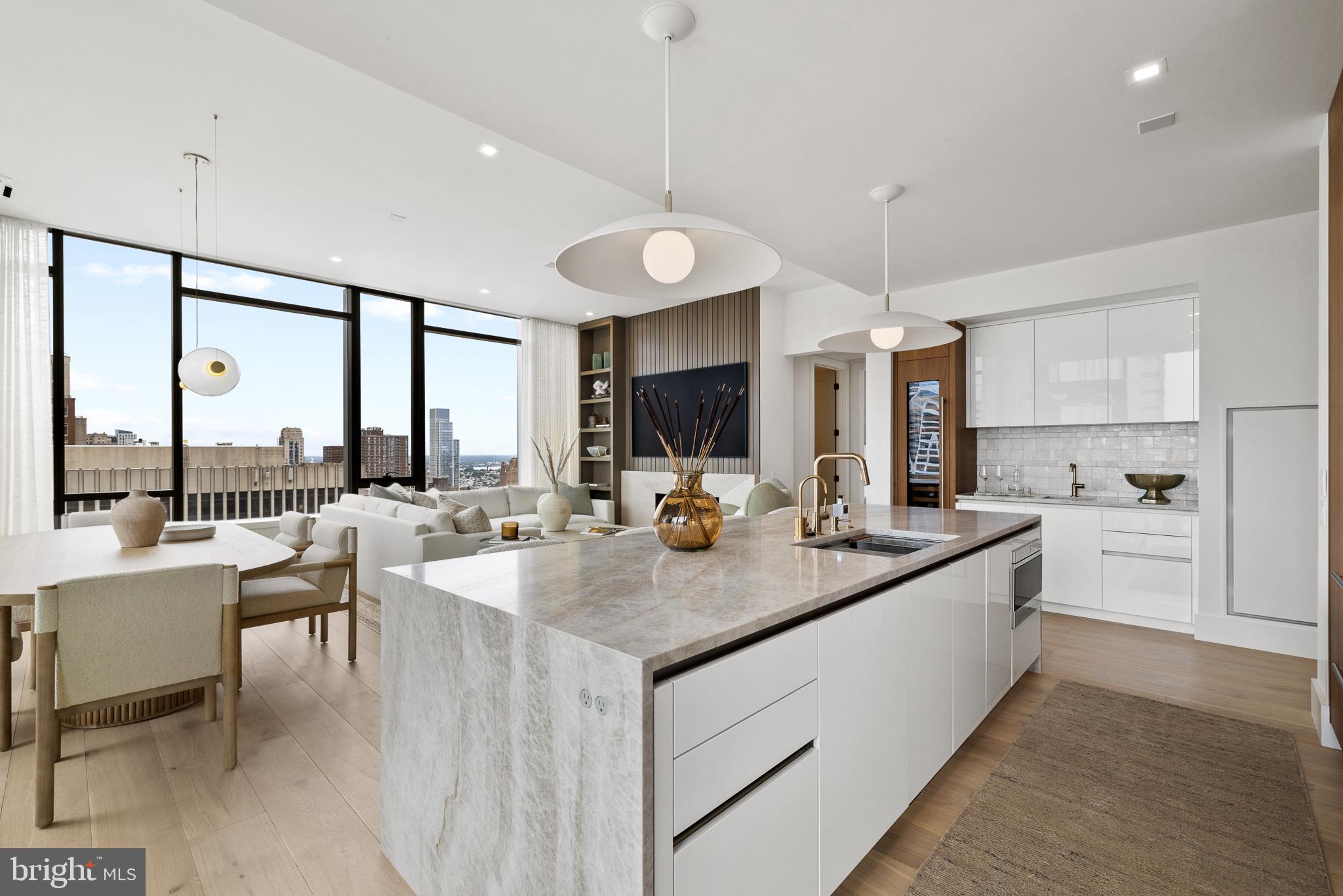 RITTENHOUSE SQUARE - Residential