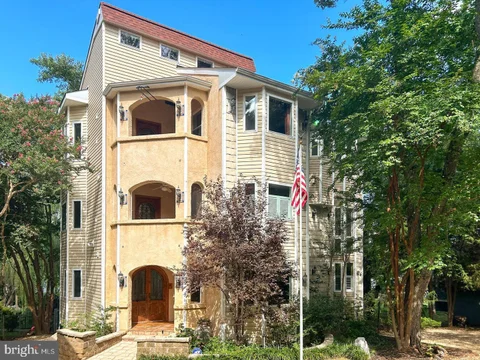 MLS: MDCH2053648