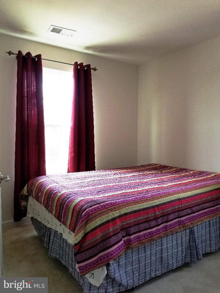 ST CHARLES SUB - FIELDSIDE - Residential Lease