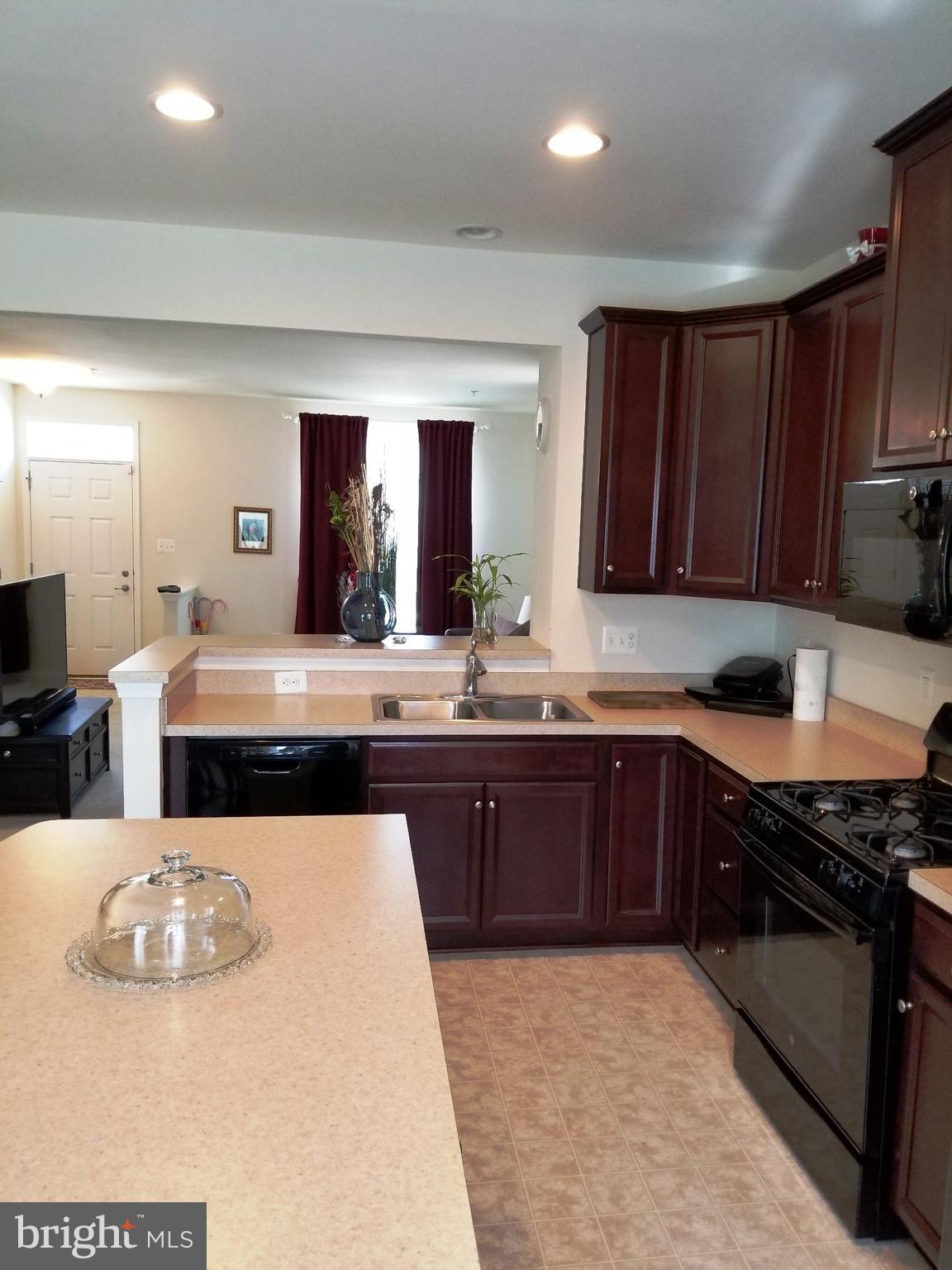 ST CHARLES SUB - FIELDSIDE - Residential Lease