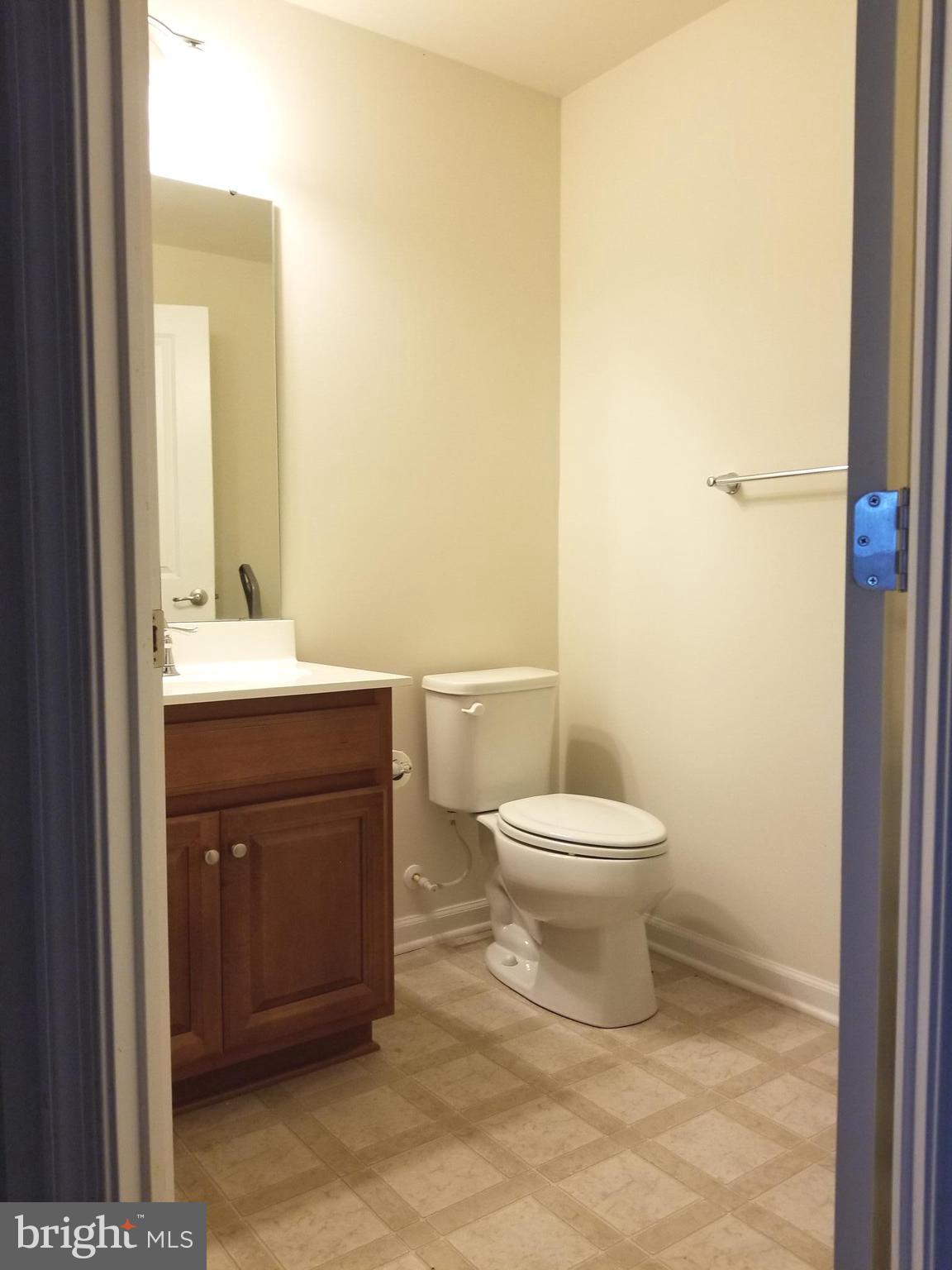 ST CHARLES SUB - FIELDSIDE - Residential Lease