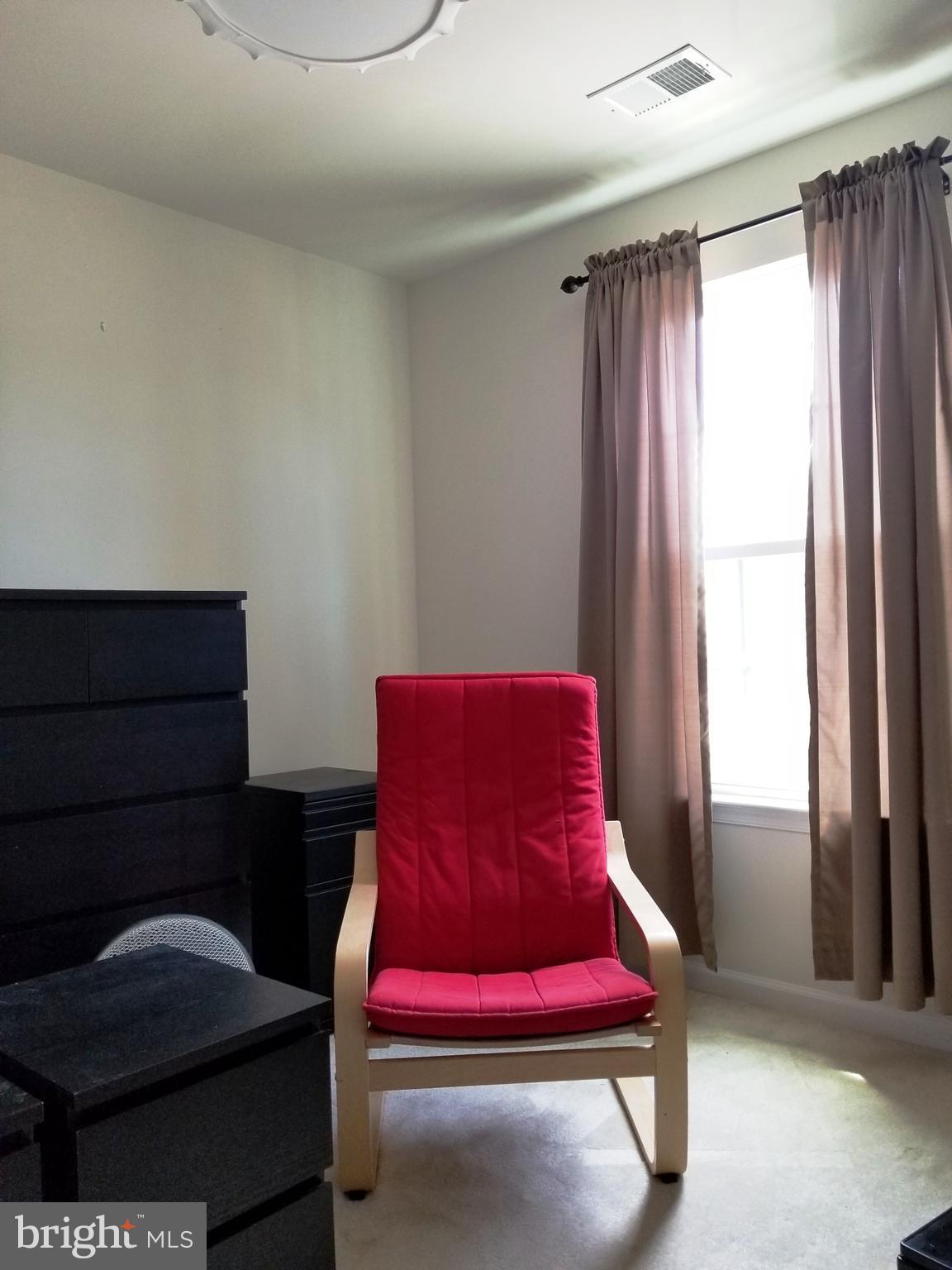 ST CHARLES SUB - FIELDSIDE - Residential Lease