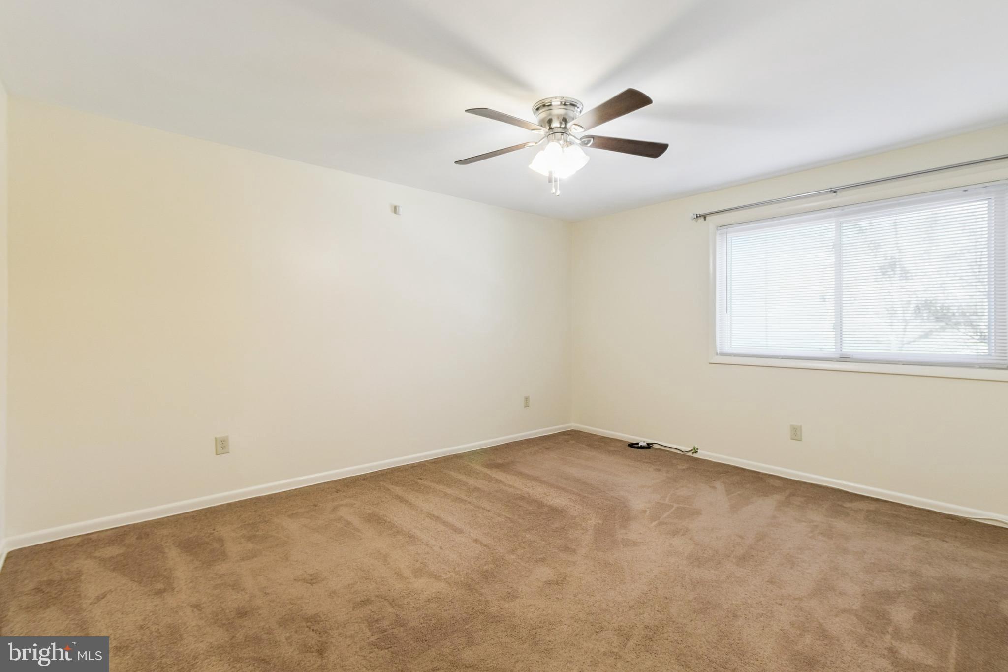 HUNTCREST - Residential