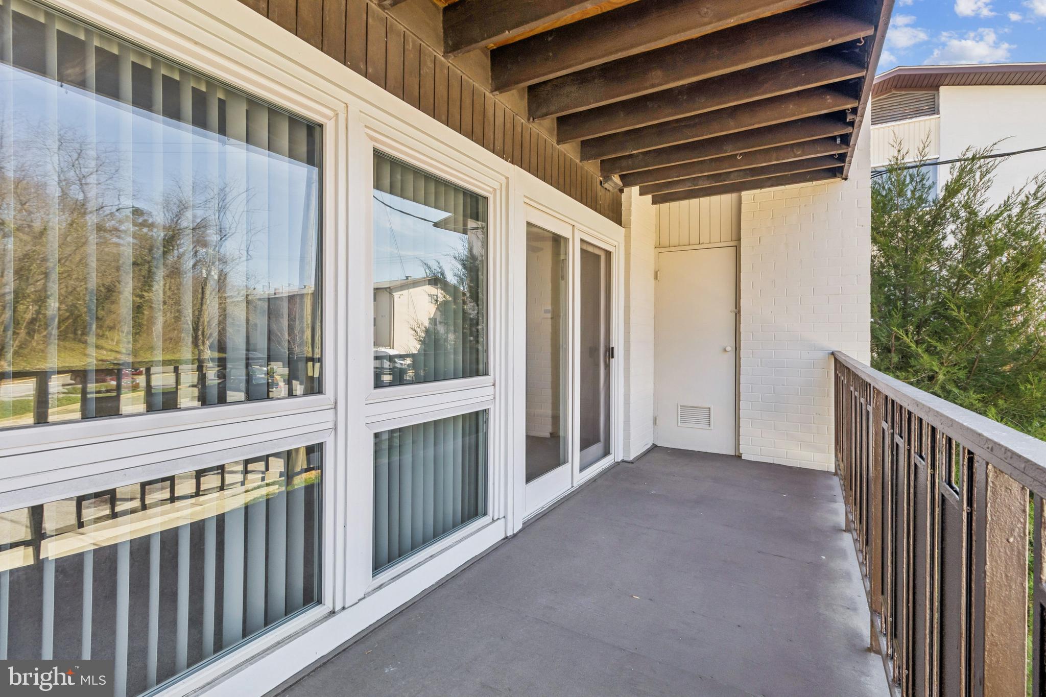 HUNTCREST - Residential