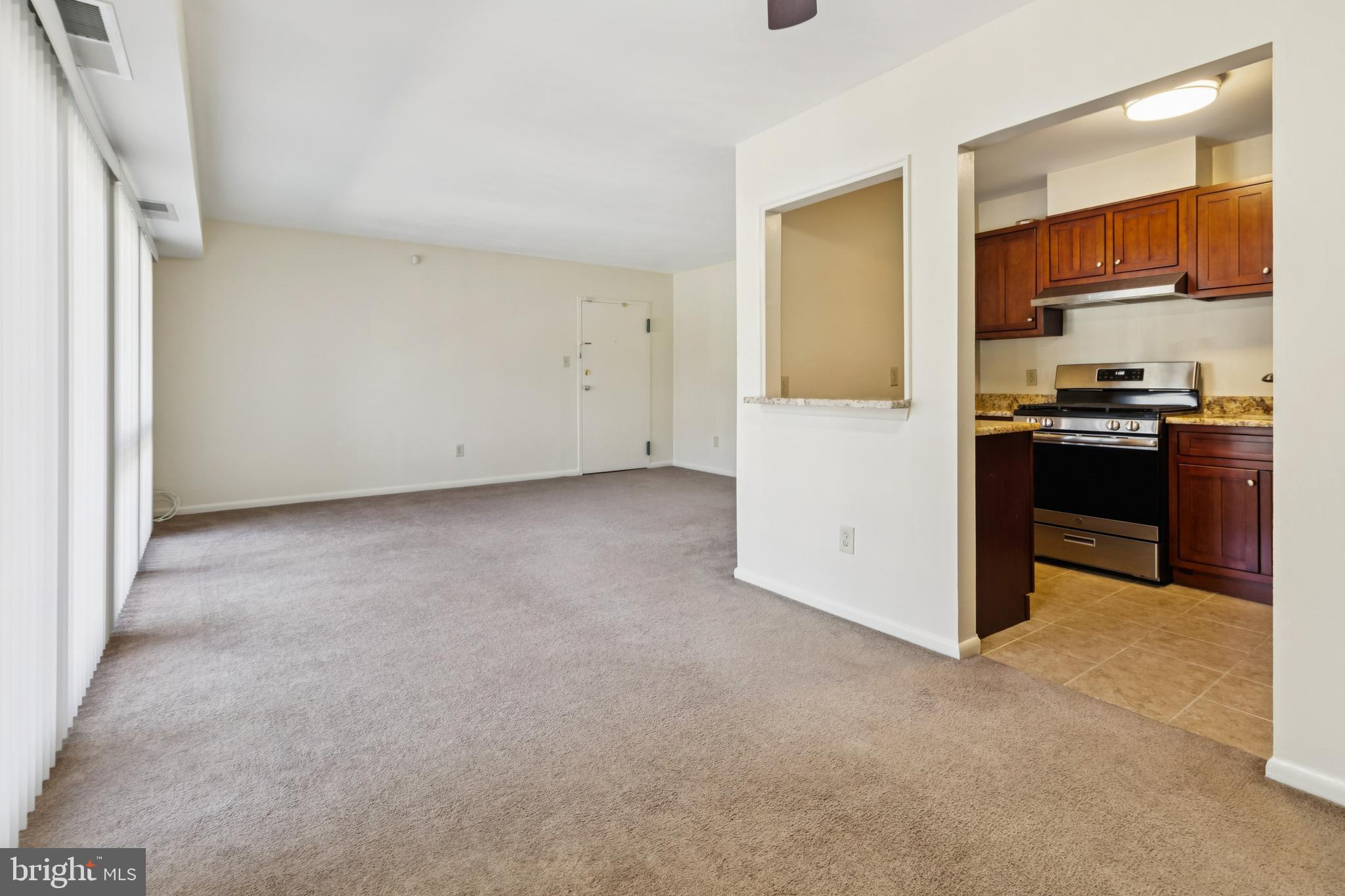 HUNTCREST - Residential