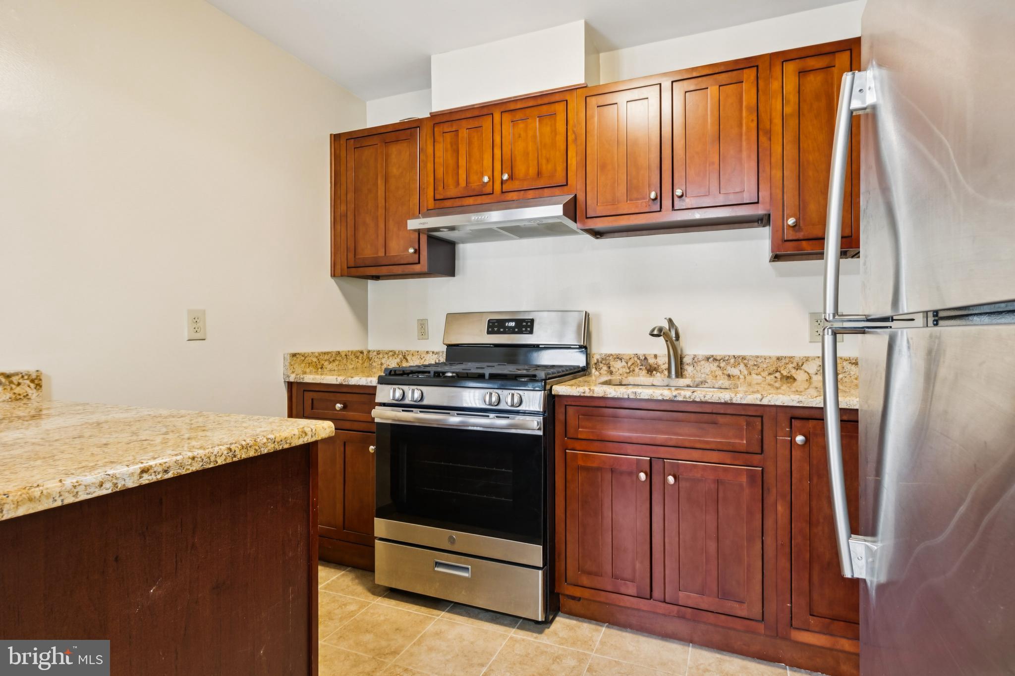 HUNTCREST - Residential