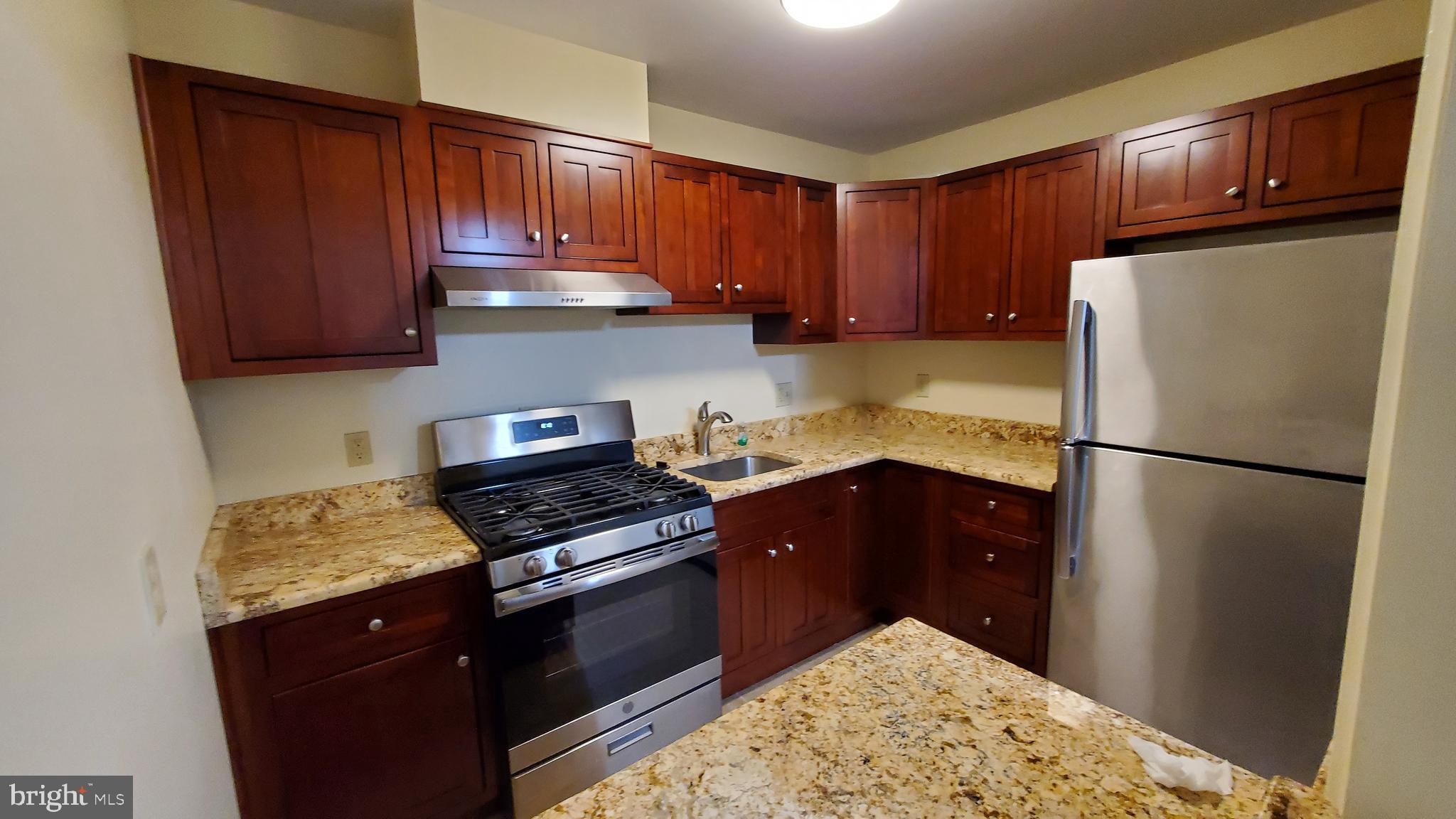 HUNTCREST - Residential