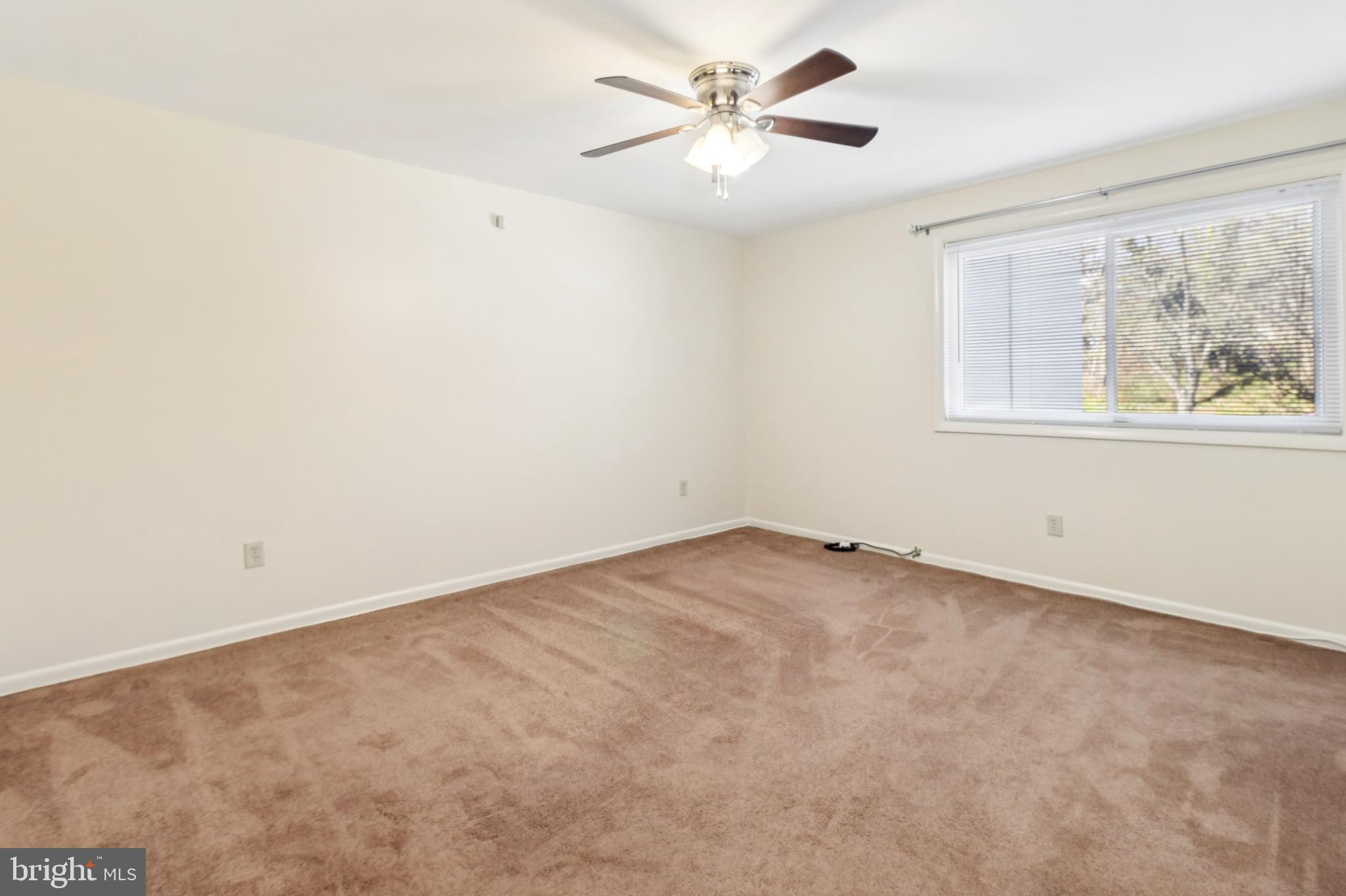 HUNTCREST - Residential