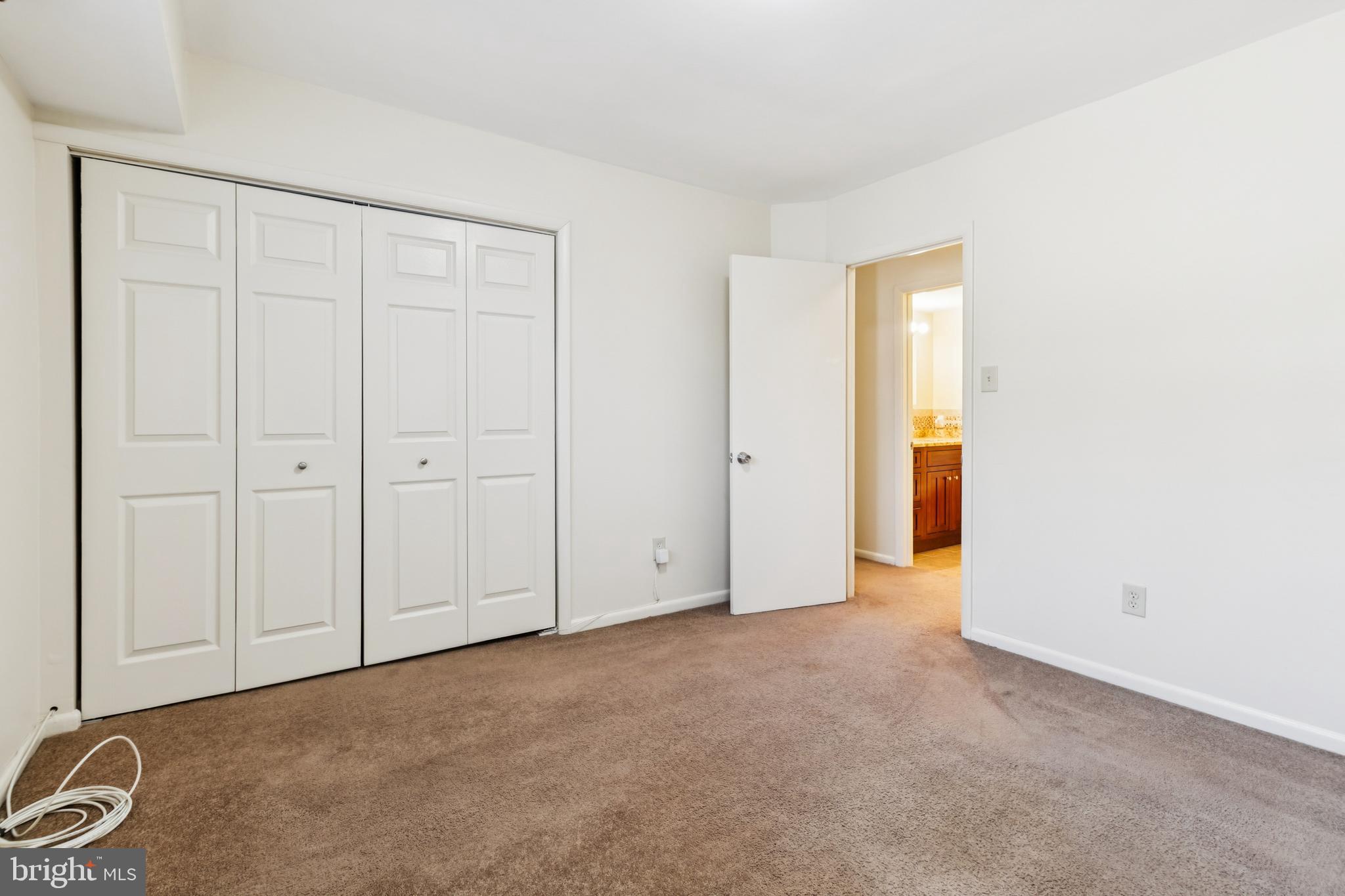 HUNTCREST - Residential