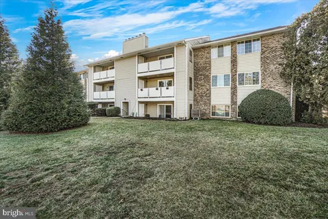 12201 Peach Crest Drive Unit 901-B, Germantown, MD 20874 - MLS#: MDMC2164688