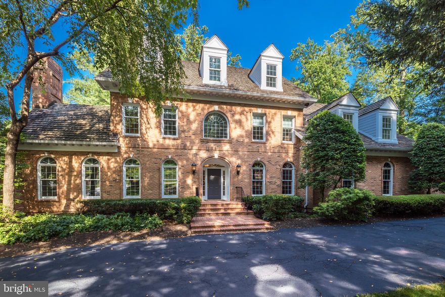 Truly lovely Georgian colonial in park like setting with pool *