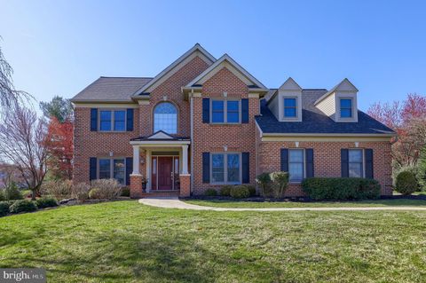 Photo of 2124 QUAIL DR, LANCASTER, PA 17601 (MLS # PALA2032704)