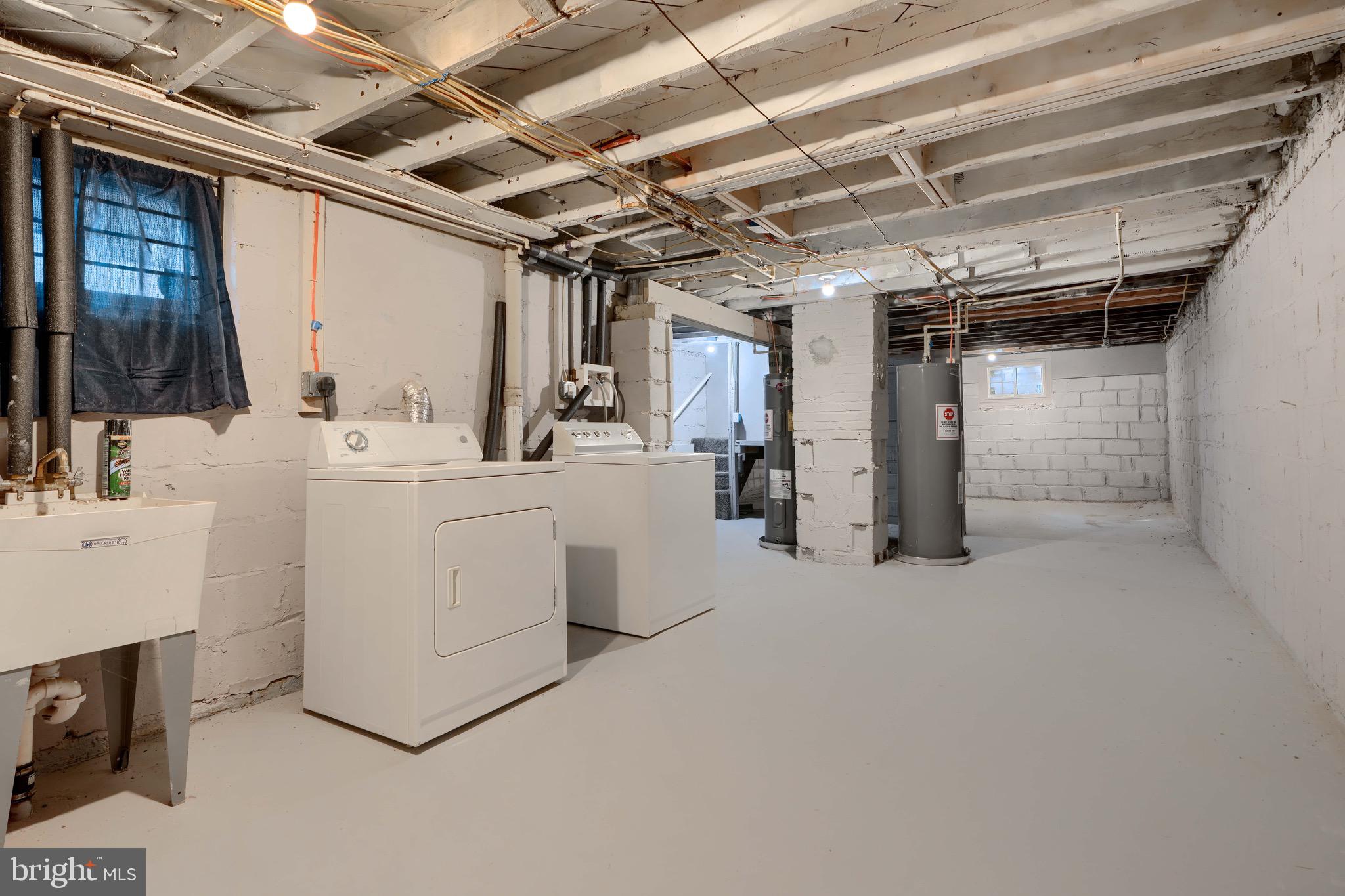 BROOKLYN - Residential Lease