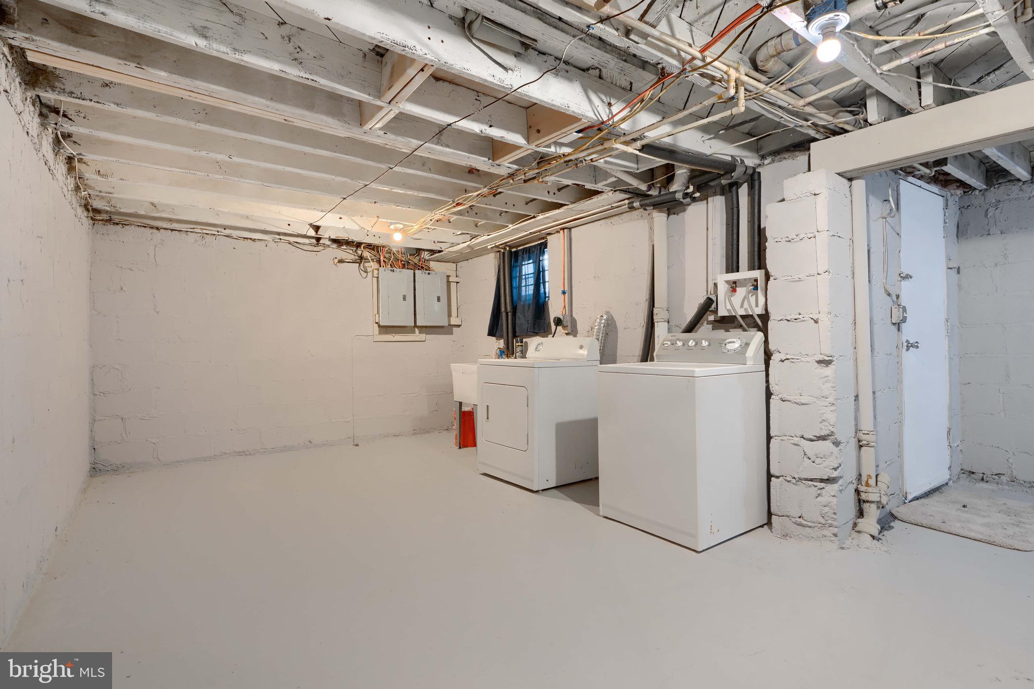 BROOKLYN - Residential Lease
