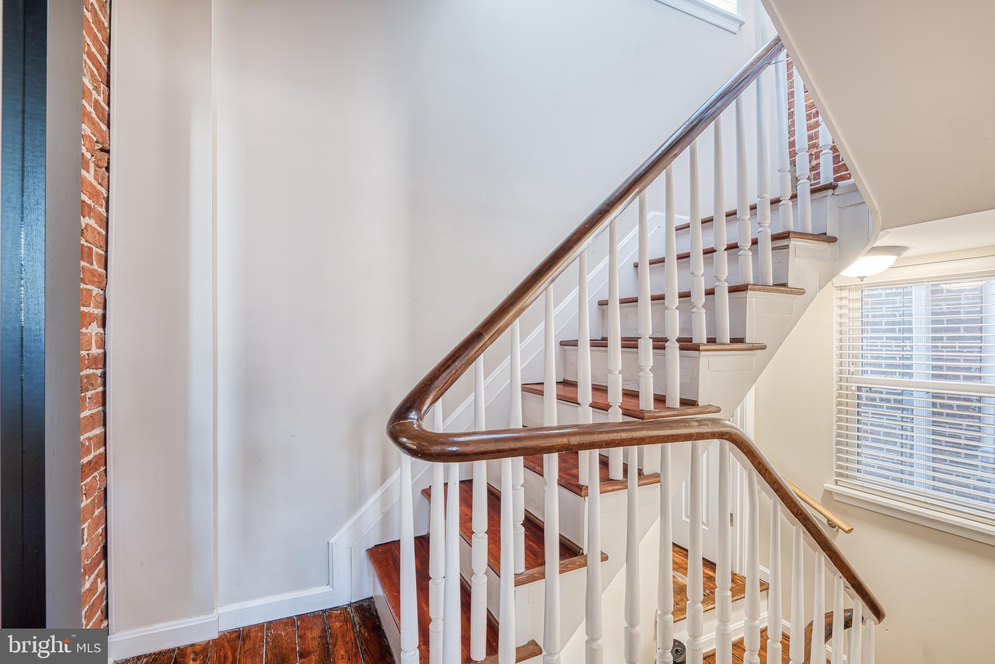 FEDERAL HILL HISTORIC DISTRICT - Residential Lease