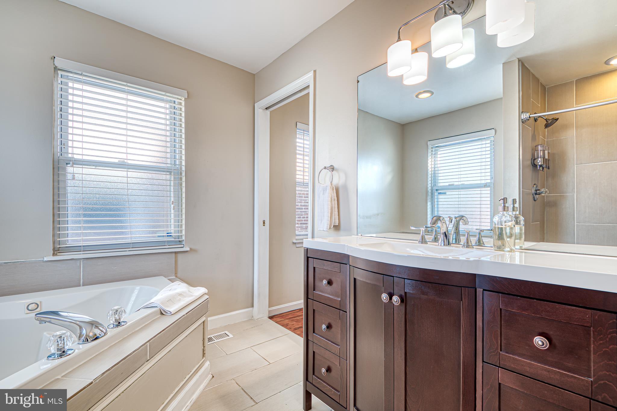 FEDERAL HILL HISTORIC DISTRICT - Residential Lease