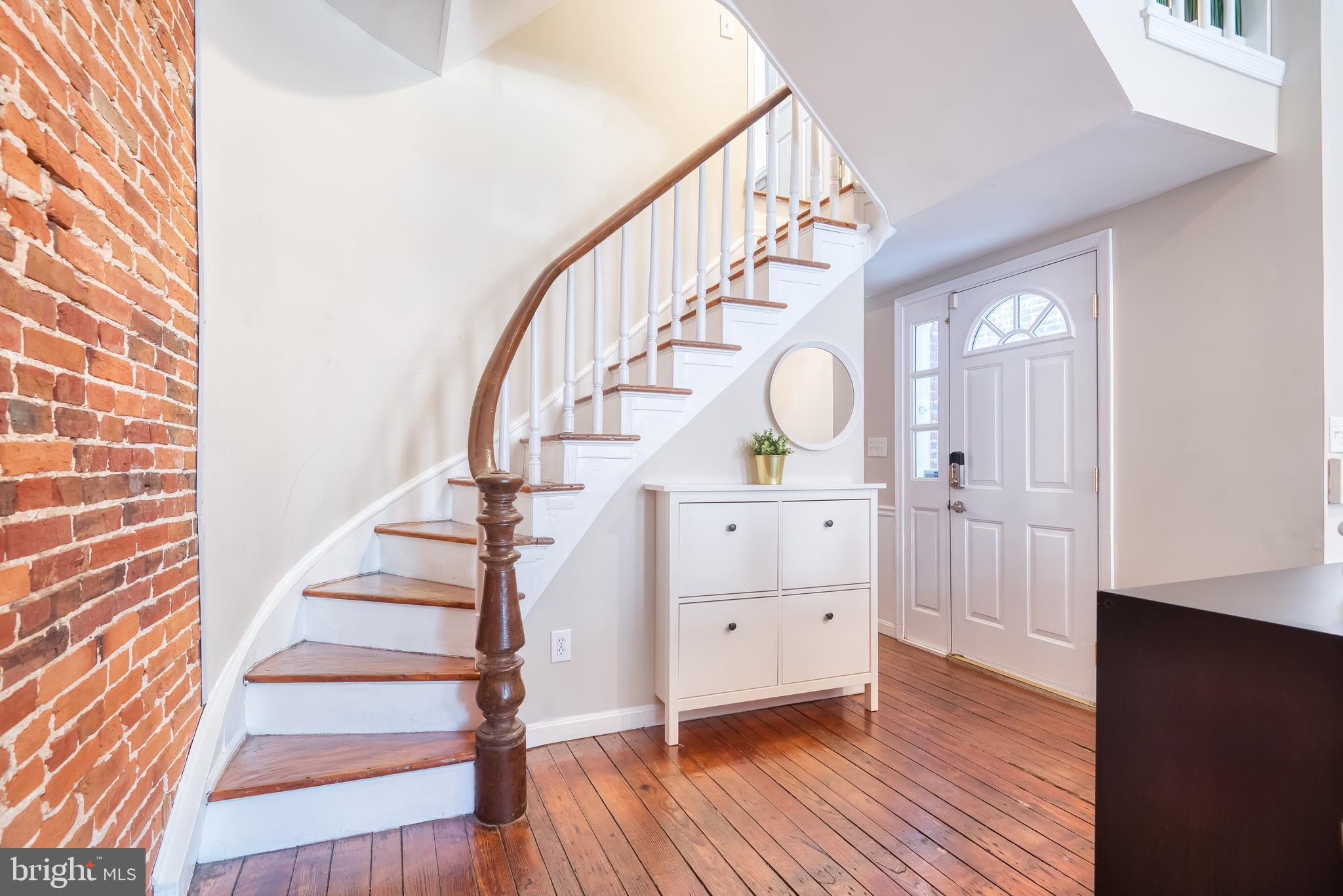 FEDERAL HILL HISTORIC DISTRICT - Residential Lease