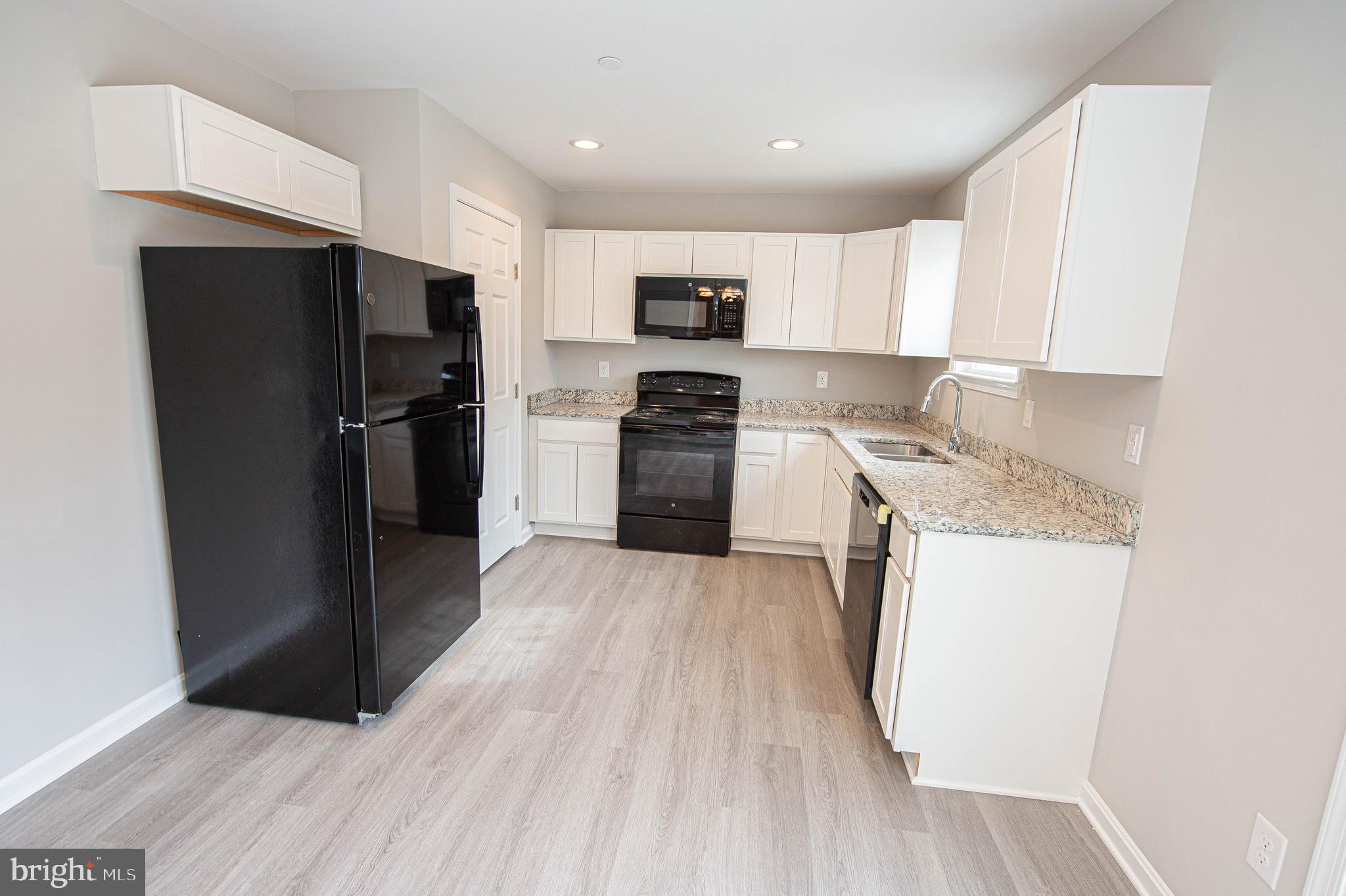 BUTLER'S VILLAGE - Residential Lease