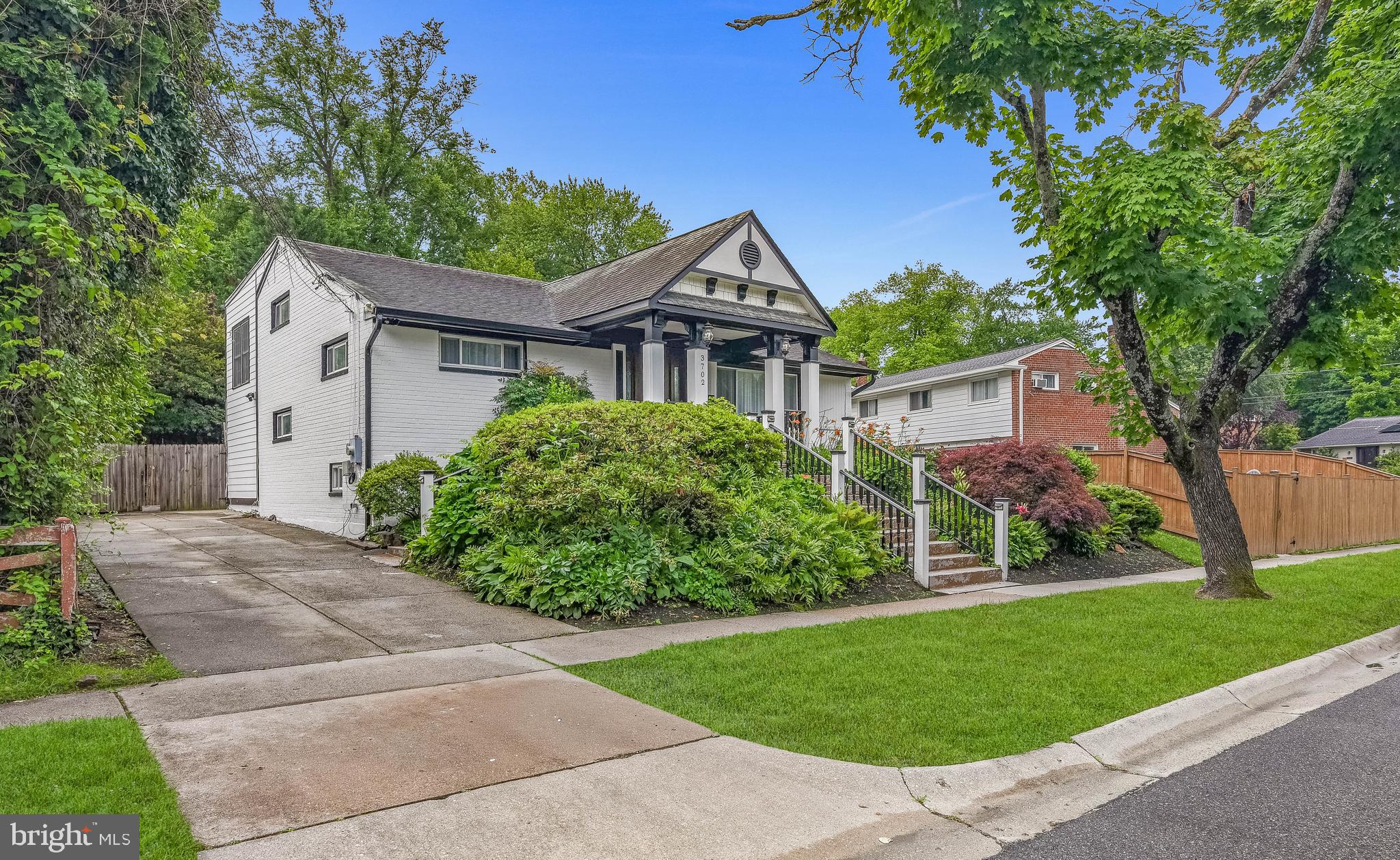 3702 MAY STREET