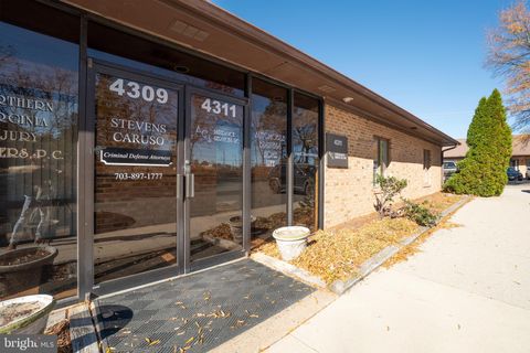 Photo of 4311 Ridgewood Center Drive #A, WOODBRIDGE, VA 22192 (MLS # VAPW2108230)