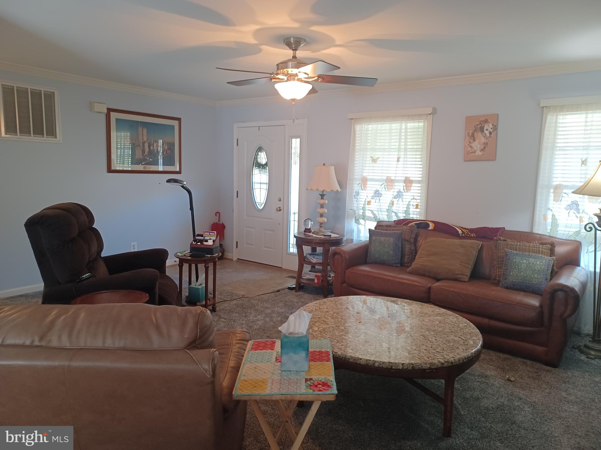 FORT HILL FARMS - Residential